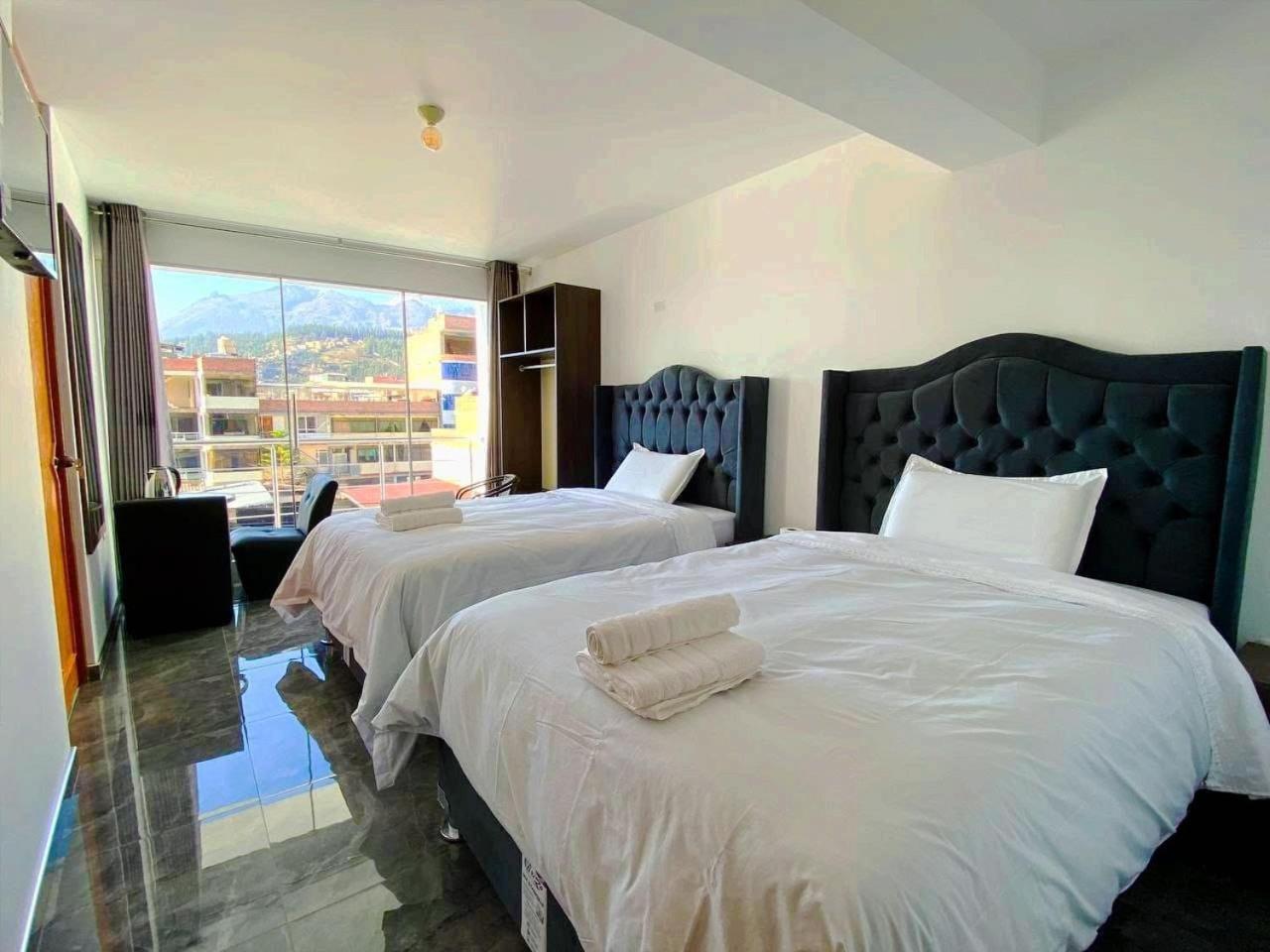 Twin Room with Mountain View photo 3