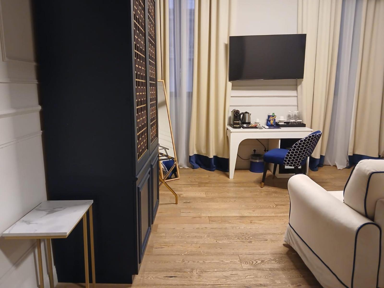 Superior Double Room photo 2