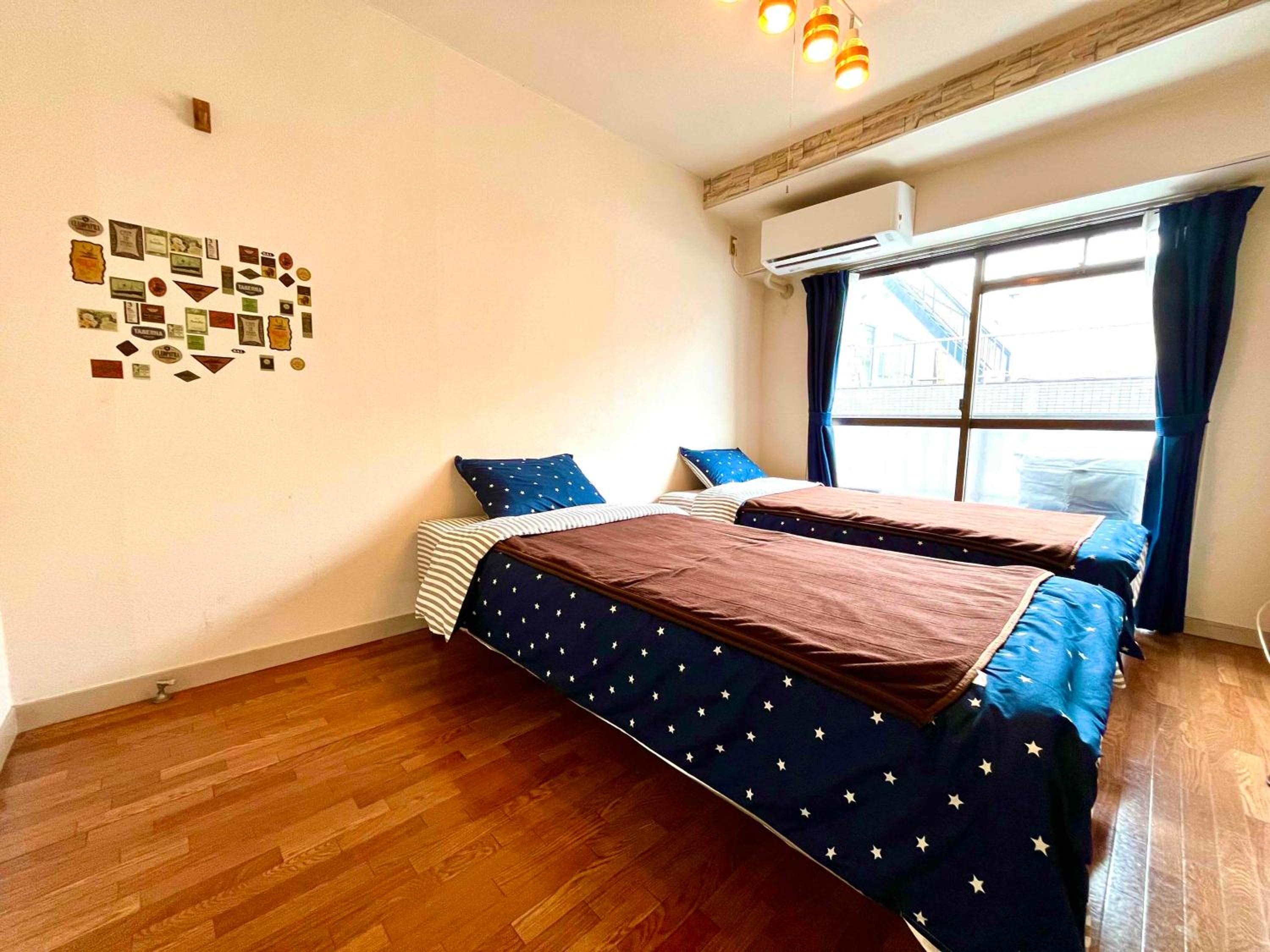 One-Bedroom Apartment photo 1