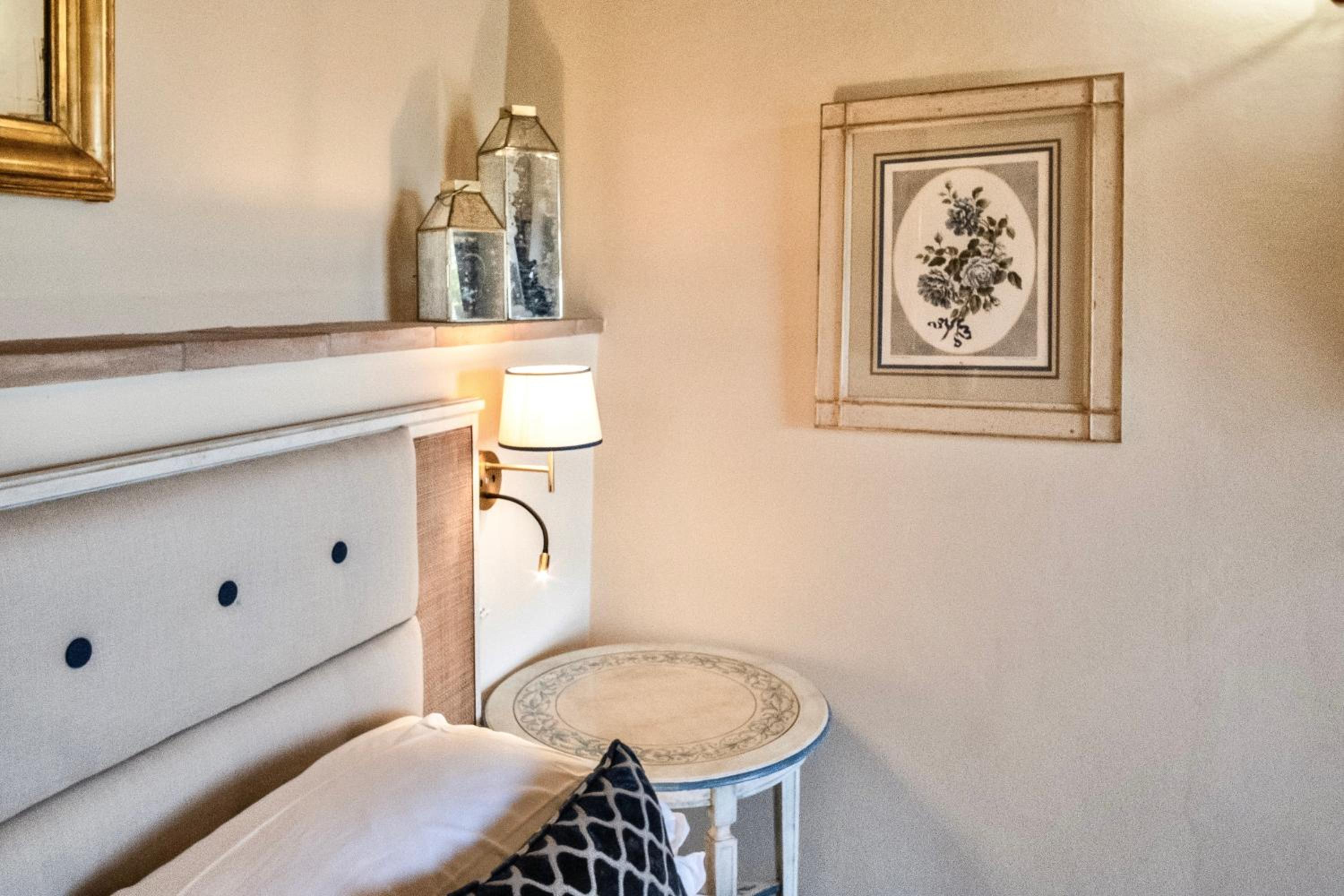 Deluxe Junior Suite photo 1