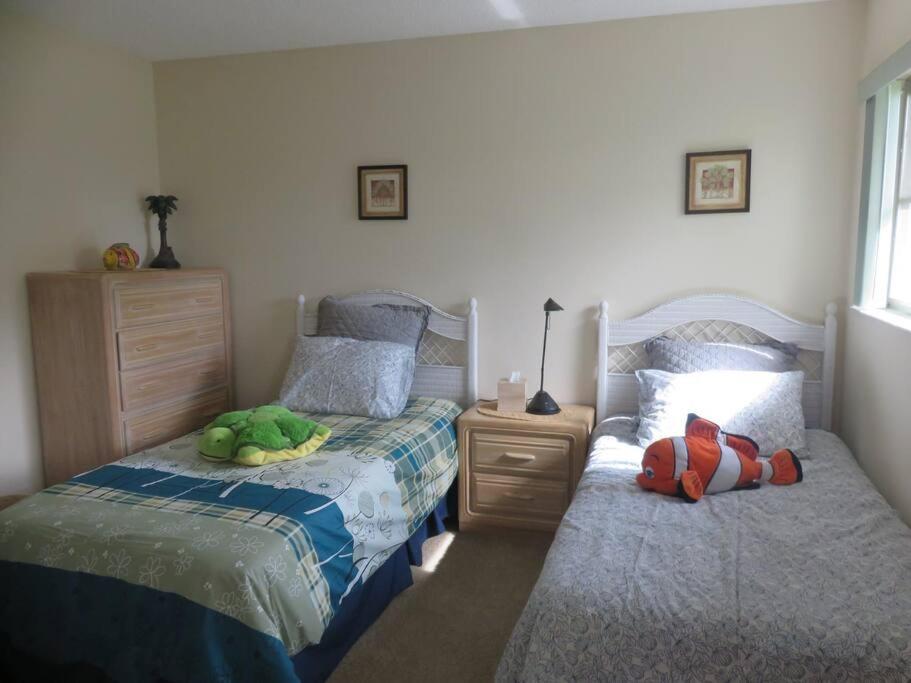 Three-Bedroom House photo 1