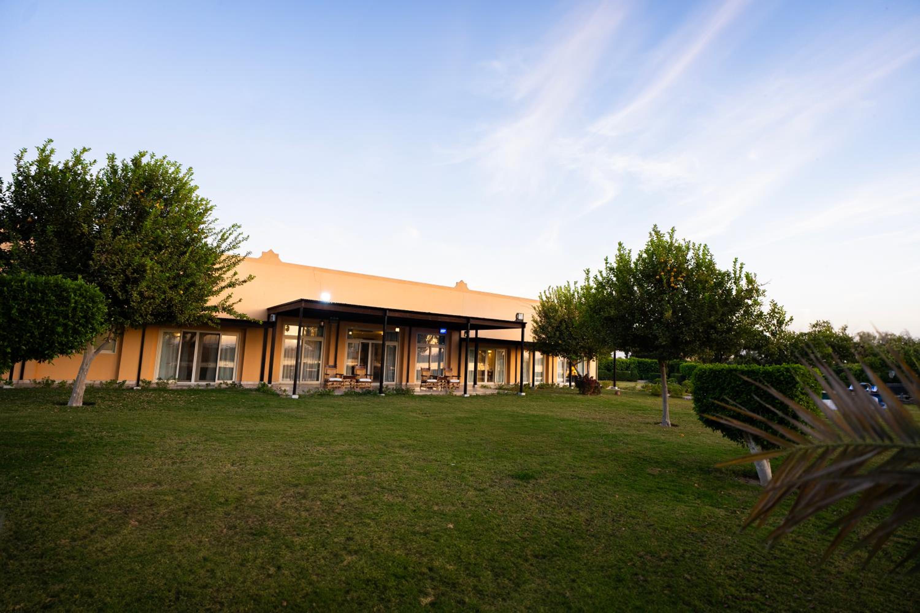 Royal Villa - Photo 11