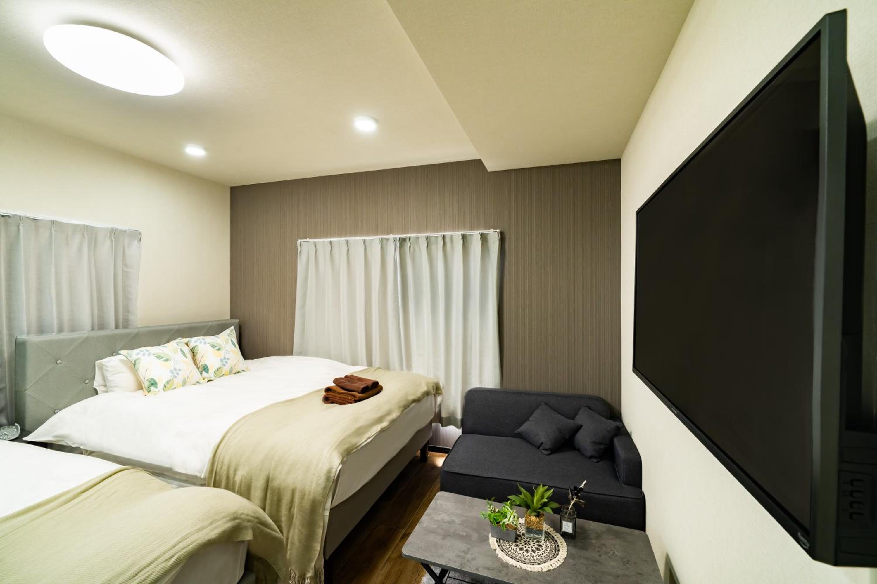 One-Bedroom House photo 1