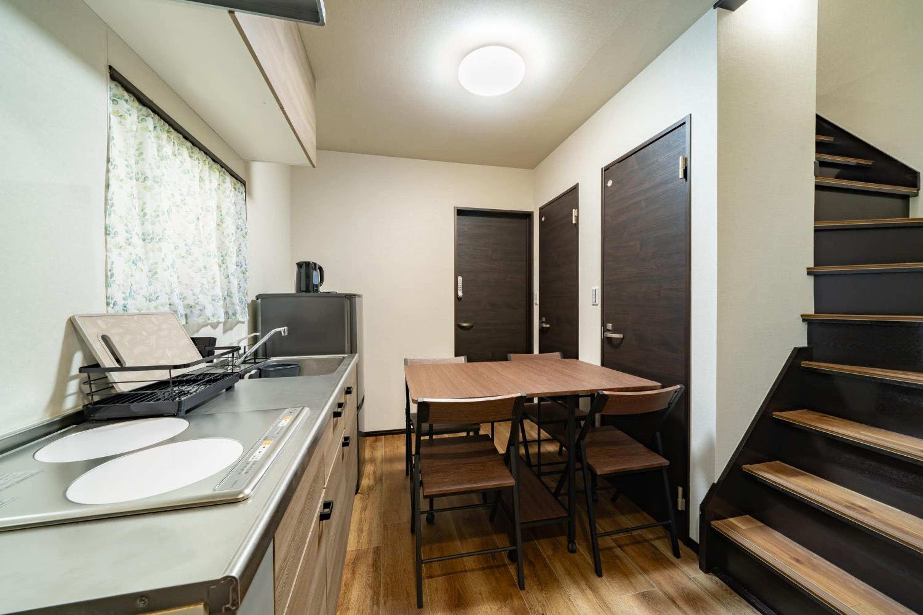 One-Bedroom House photo 2