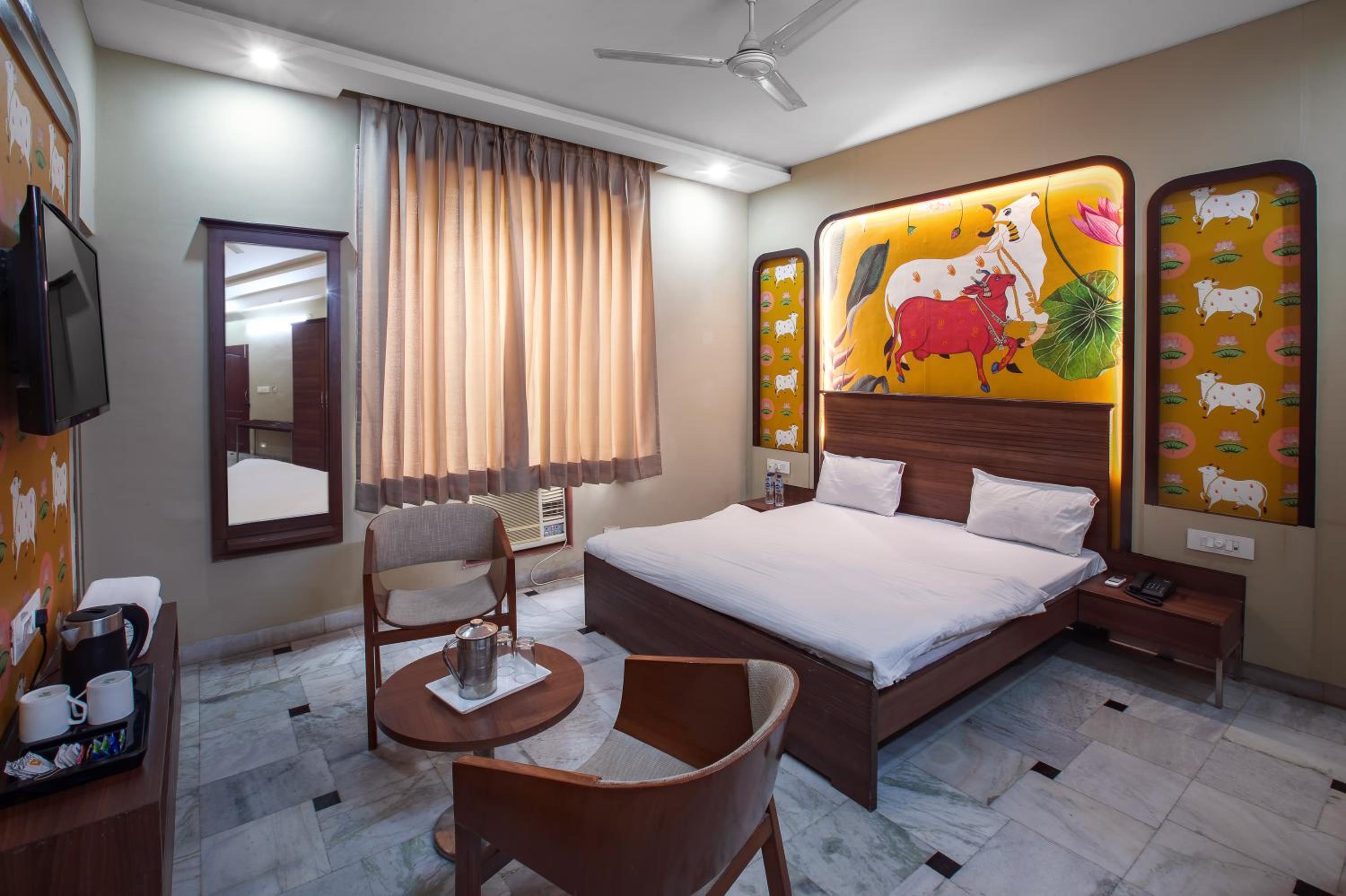 Double Room - Photo 12