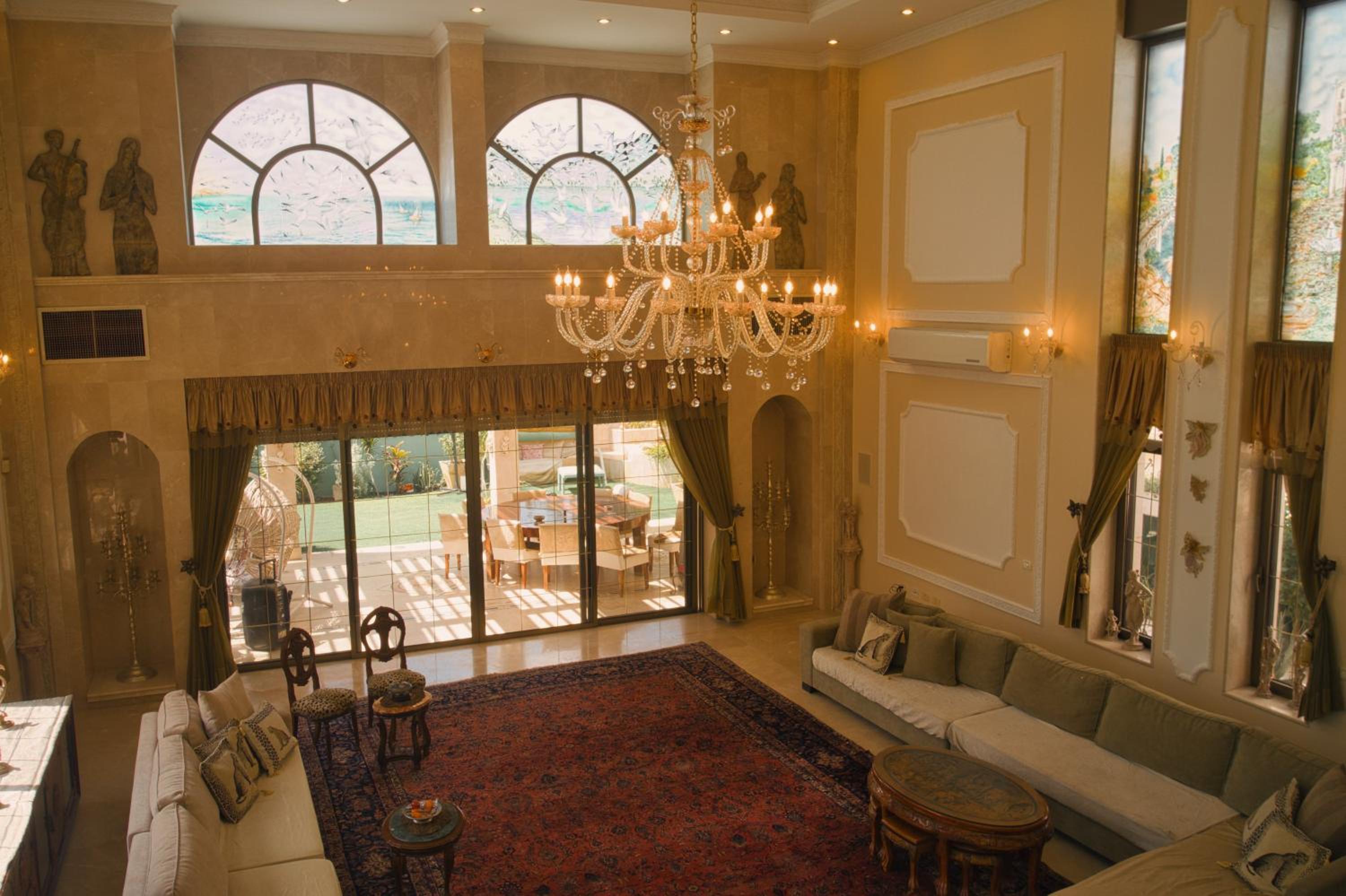 Superior Villa photo 3