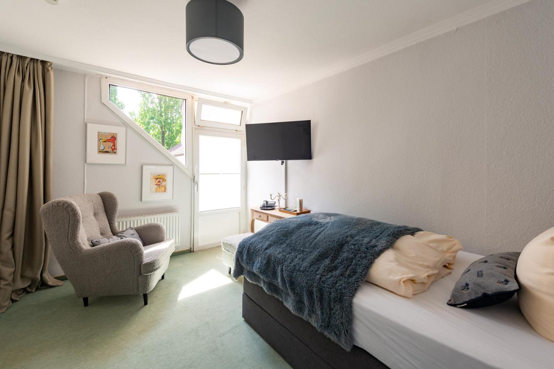 Single Room with Balcony
