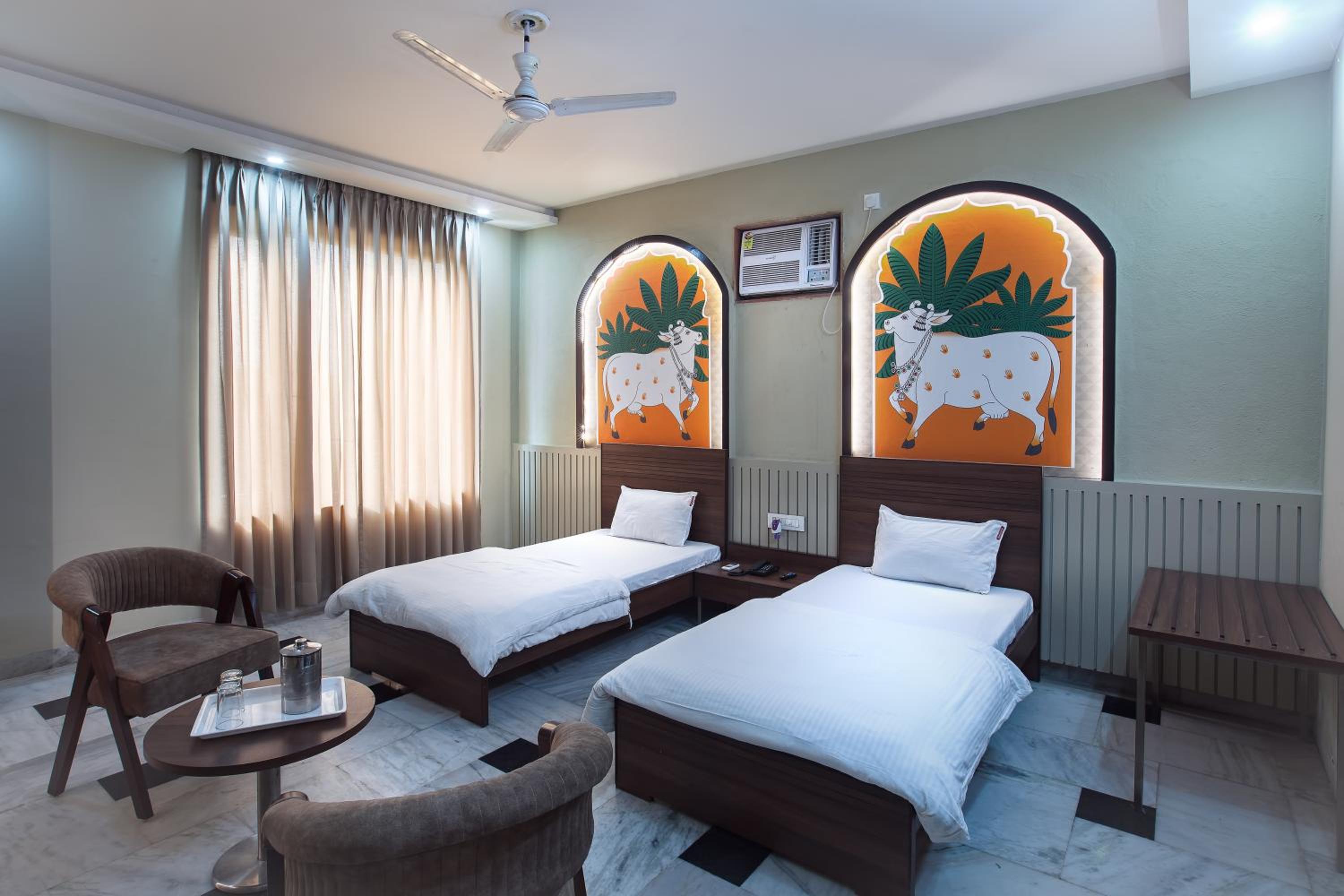 Twin Room - Photo 6