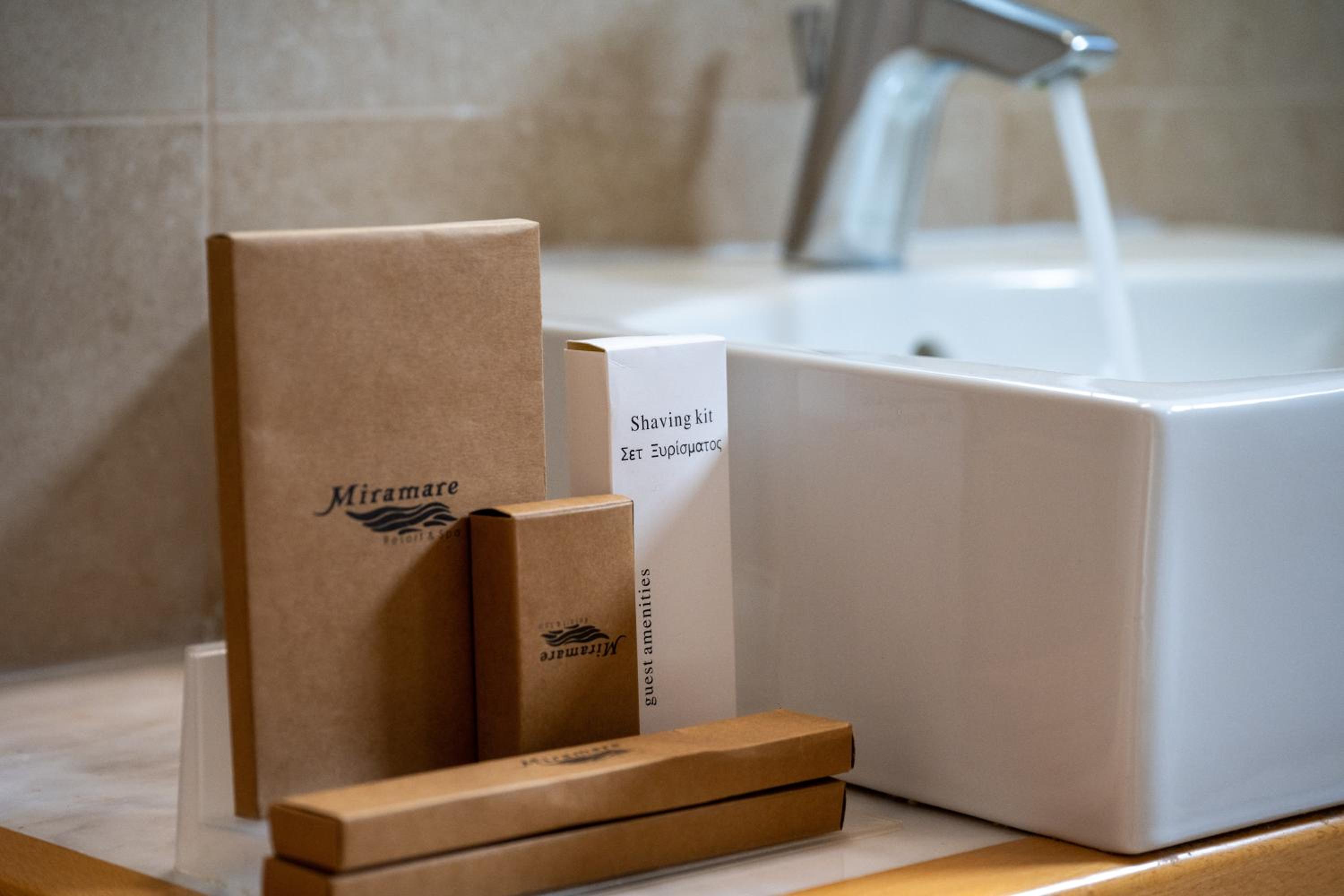 Suite with Sea View & Outdoor Jacuzzi