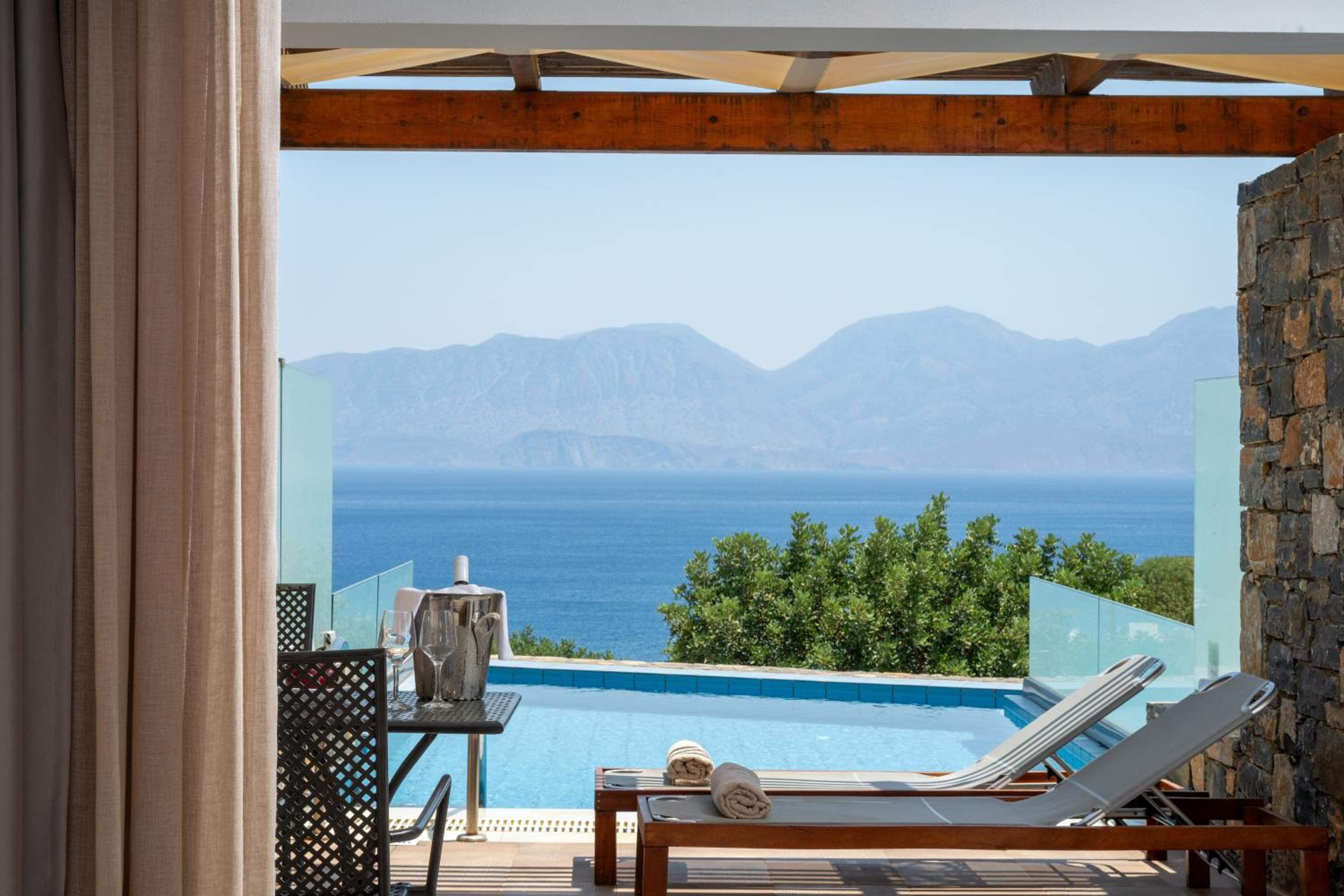 Suite Two Bedroom with Sea View & Private Pool - Photo 11
