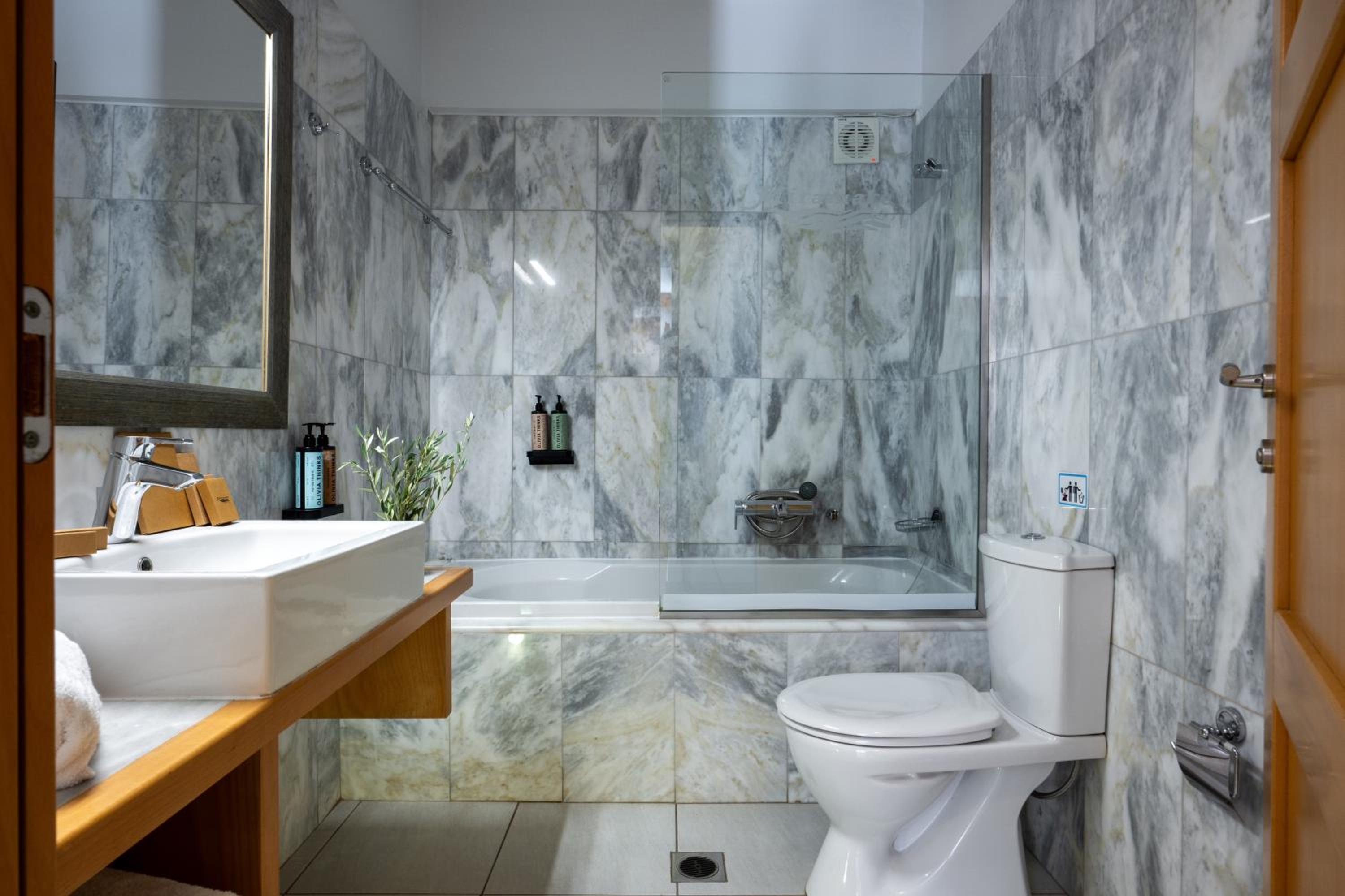 Suite Two Bedroom with Sea View & Private Pool