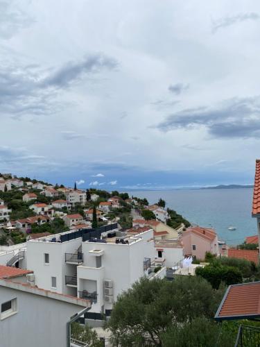 Studio Apartment with Sea View