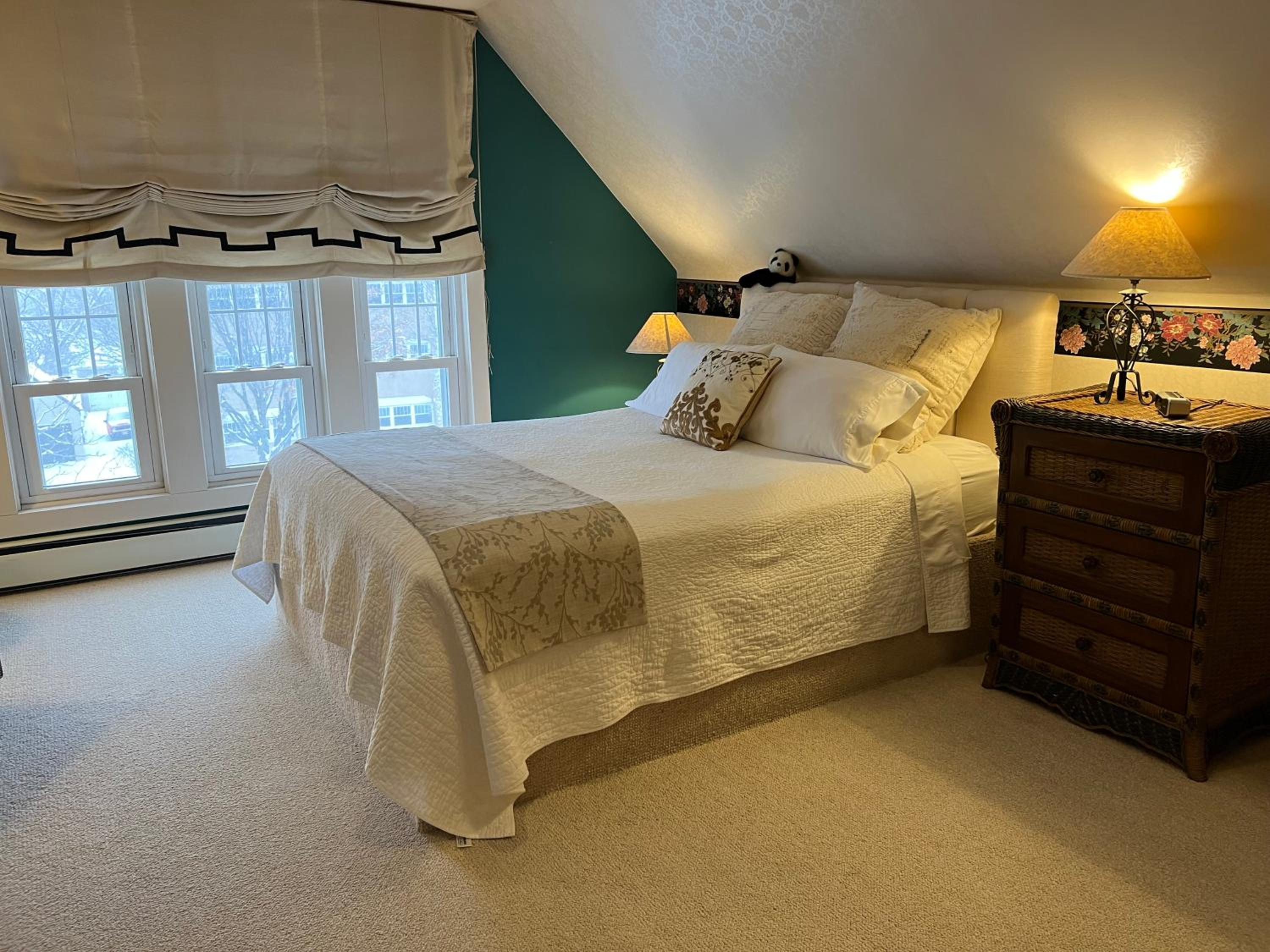 Deluxe Double Room with Extra Bed photo 2