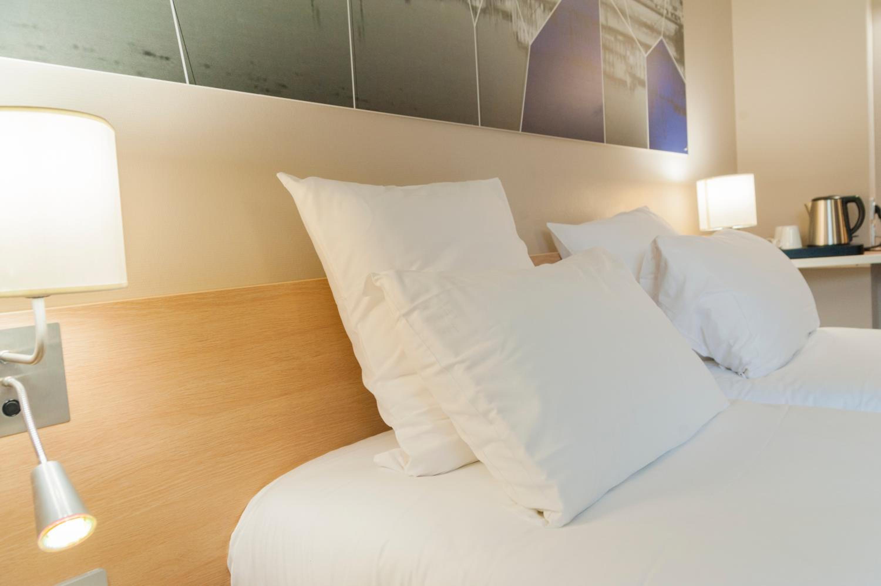 Comfort Room with One Double Bed - Photo 7