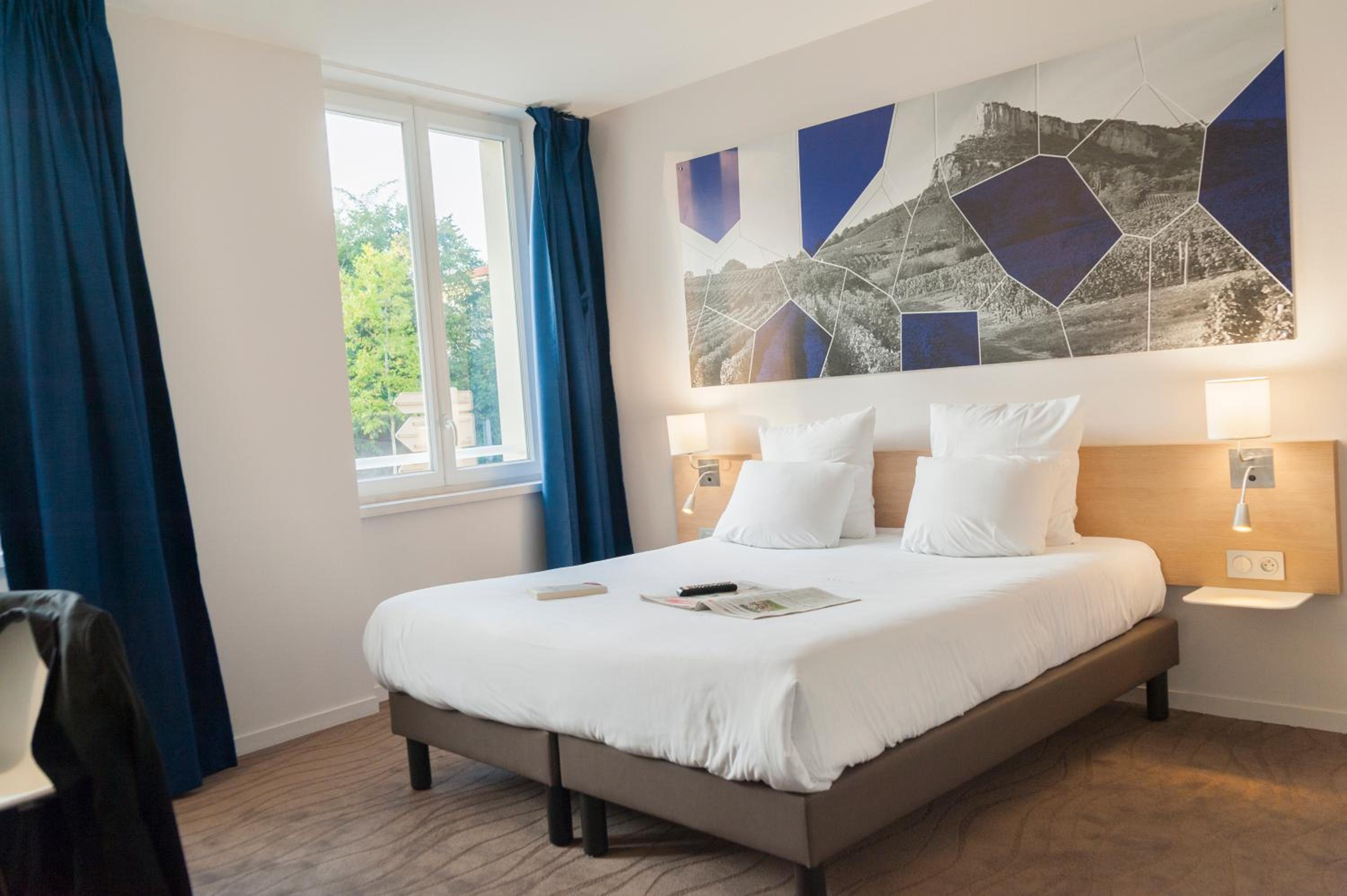 Comfort Room with One Double Bed - Photo 3