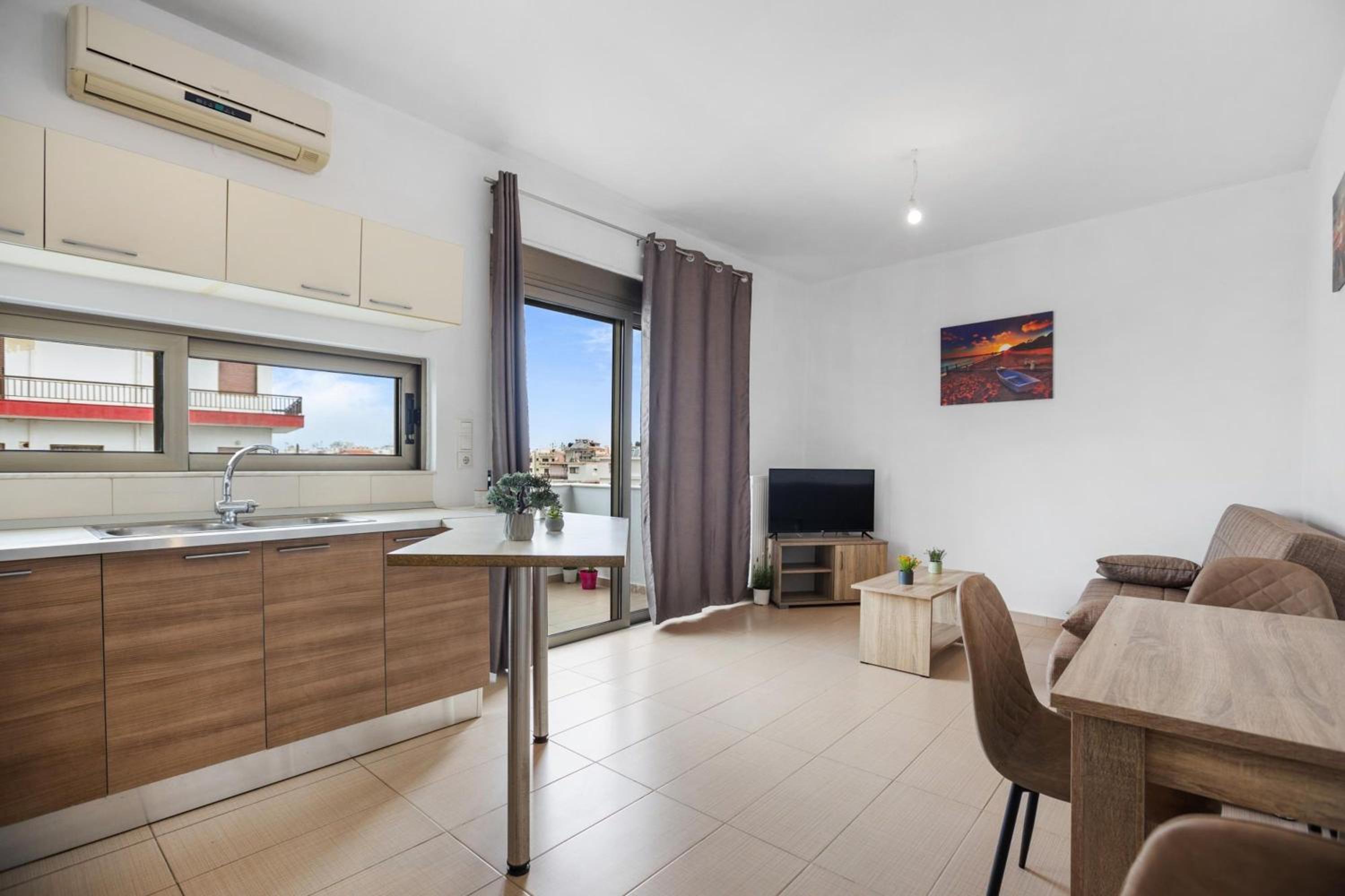 One-Bedroom Apartment with City View
