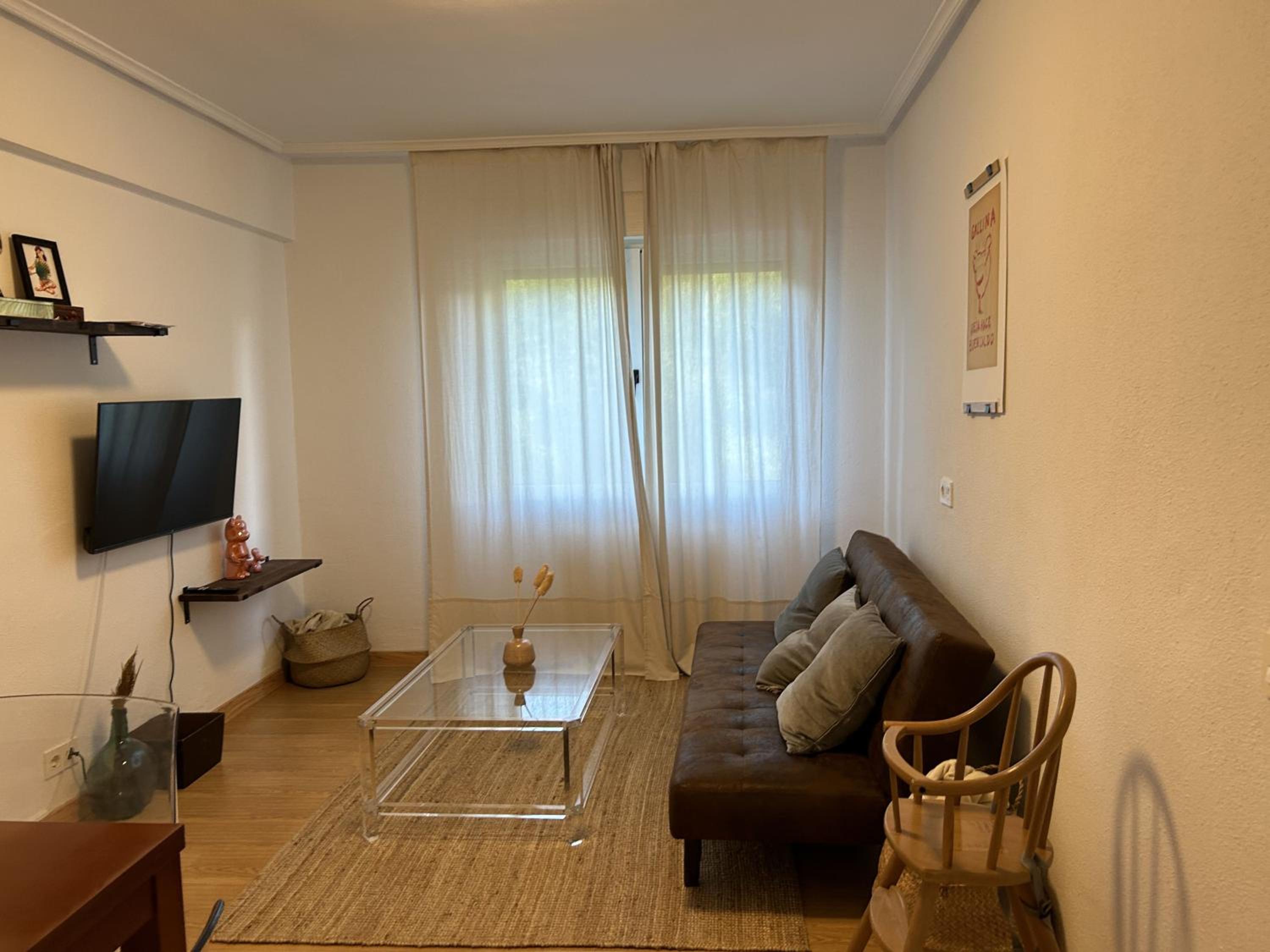Two-Bedroom Apartment photo 3