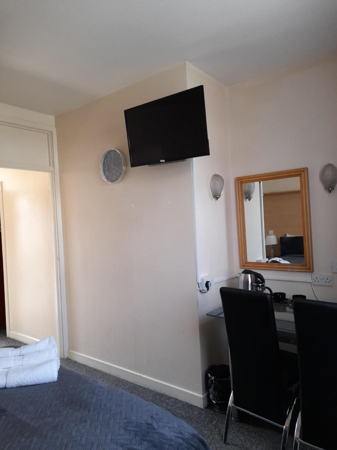 Deluxe Double Room photo 2