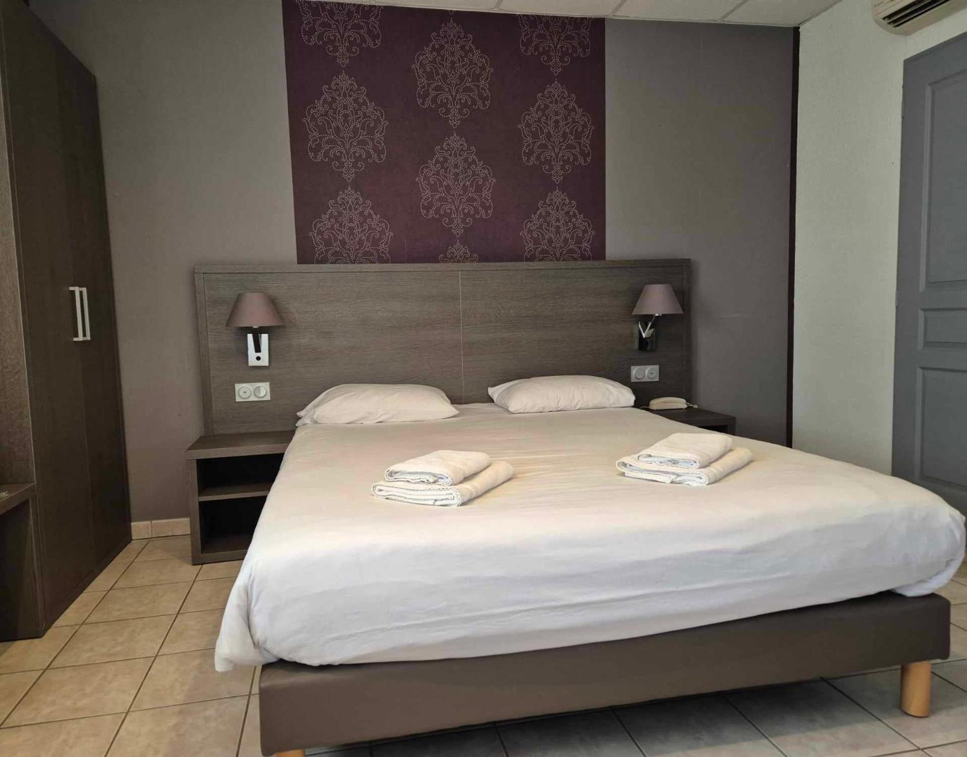 Superior Double Room - Photo 2