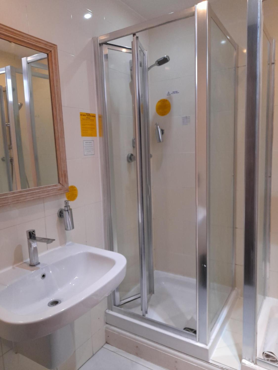 Standard Triple Room photo 3