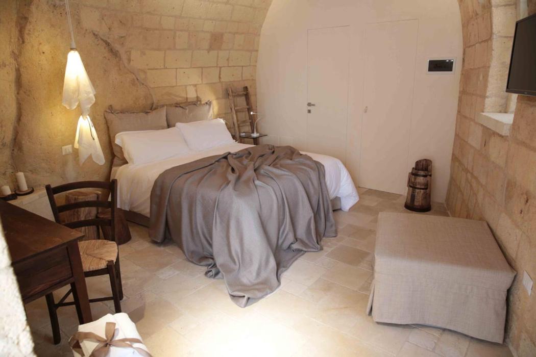 Deluxe Triple Room - Photo 8