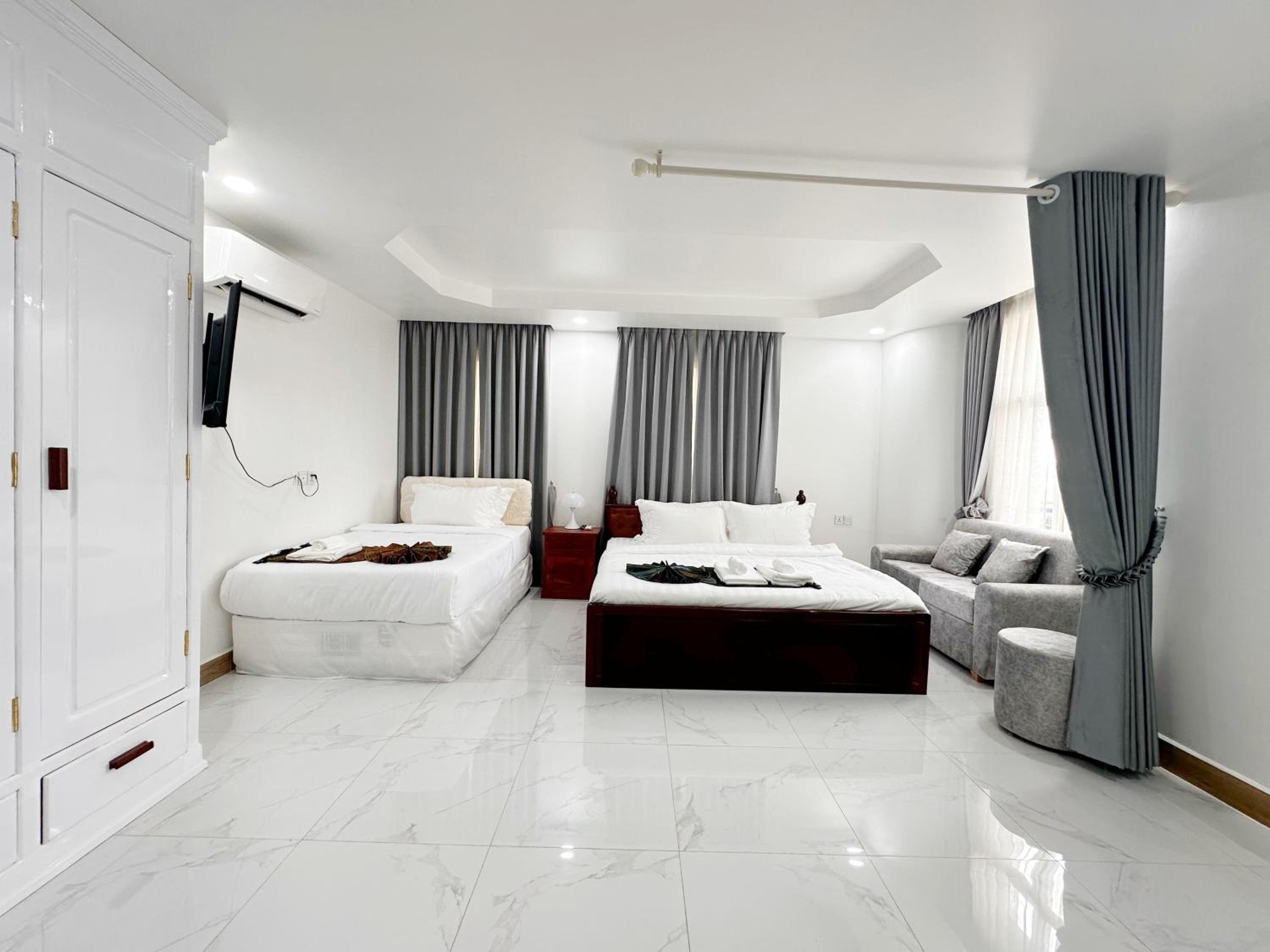Family Suite photo 2