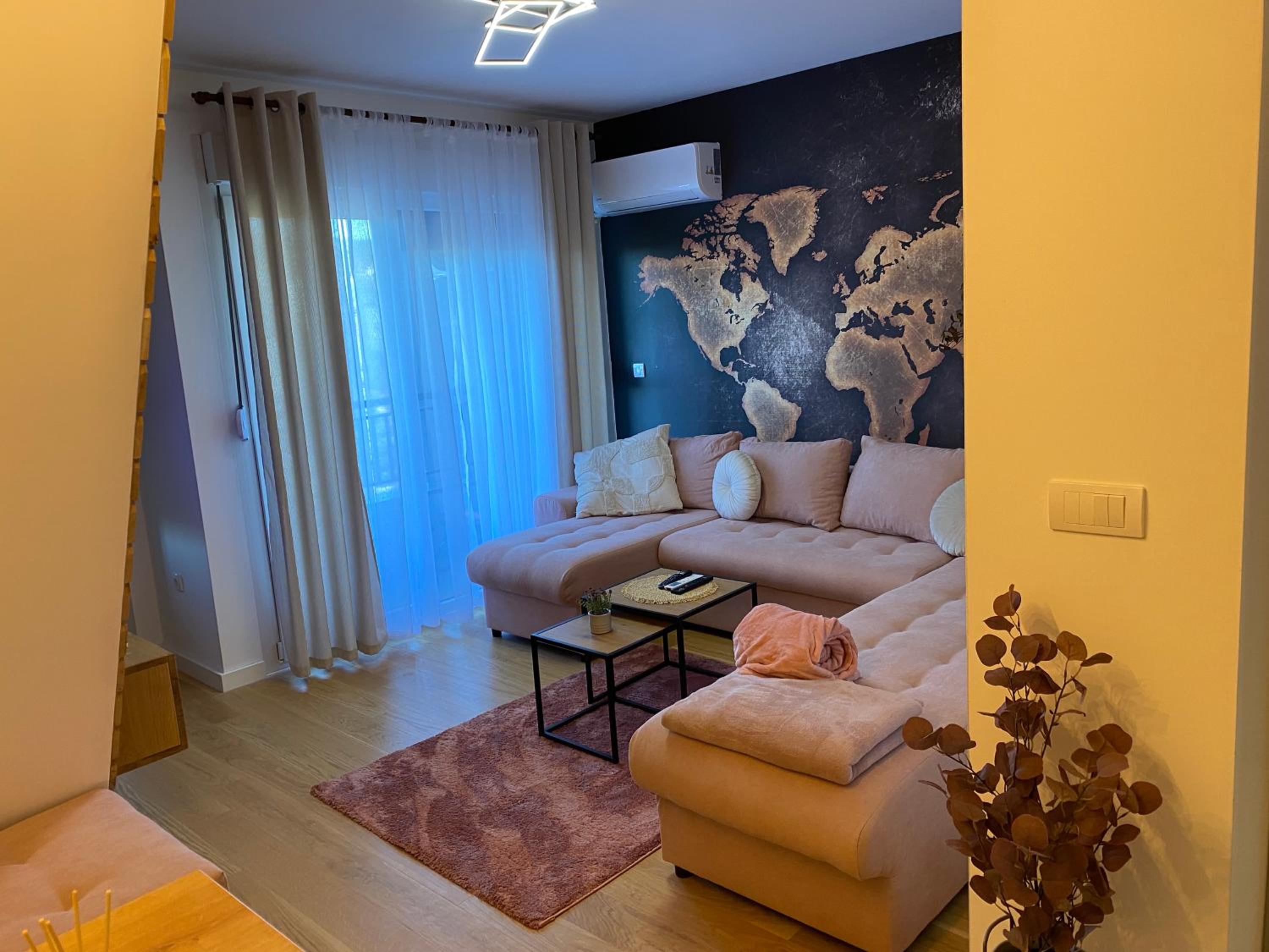 Studio Apartment with One Double Bed photo 2