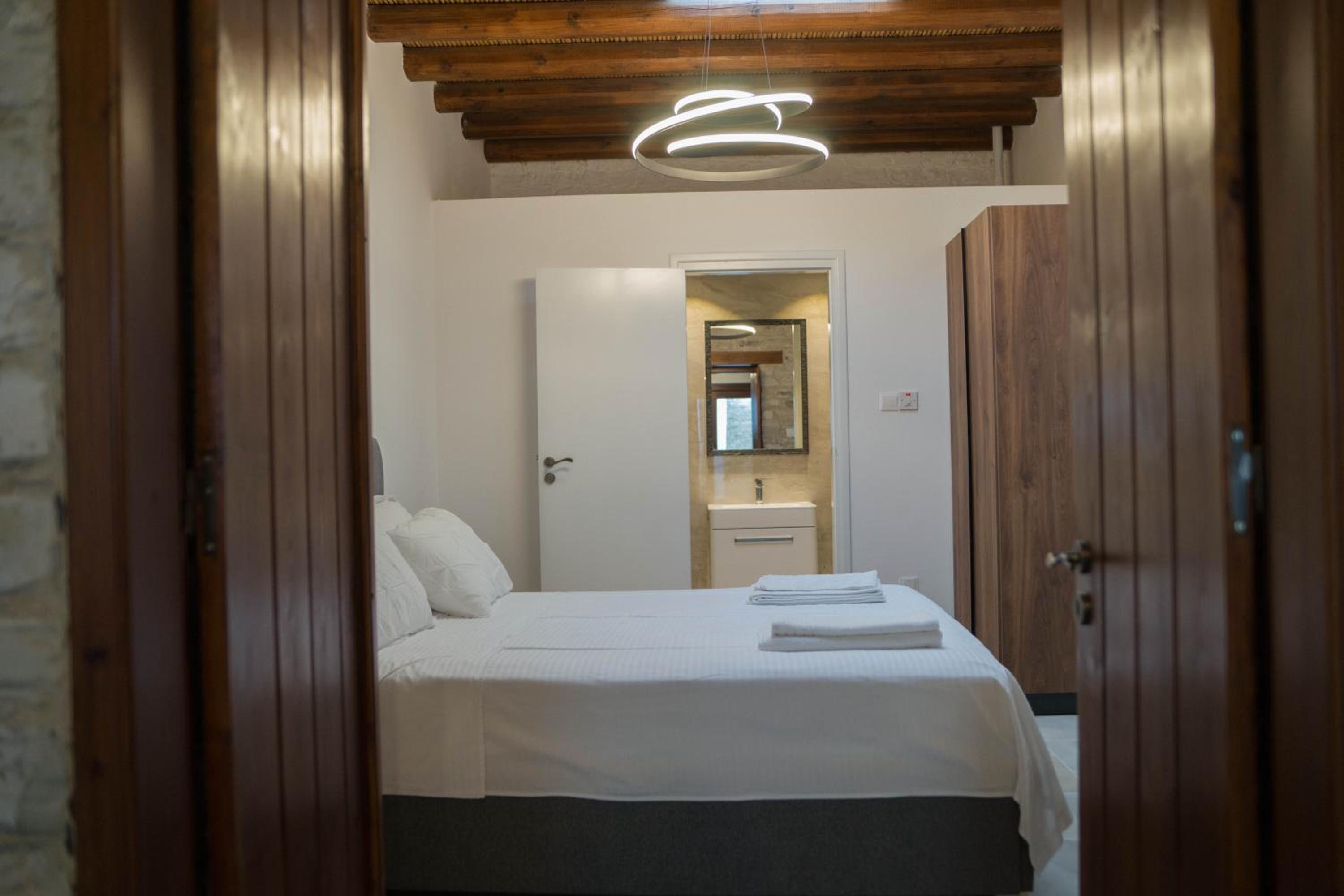 Large Double Room
