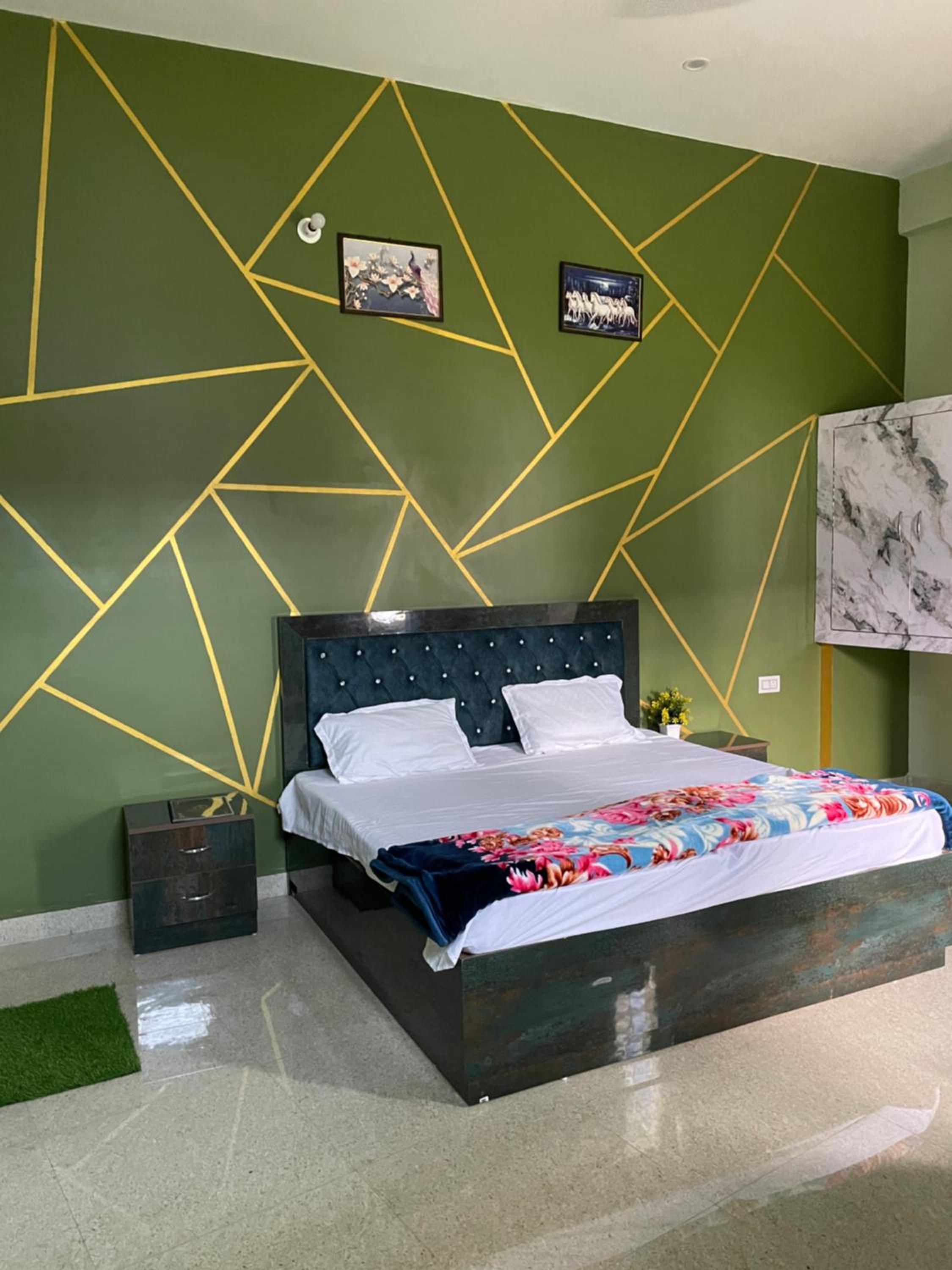 Single Bed in Mixed Dormitory Room photo 1