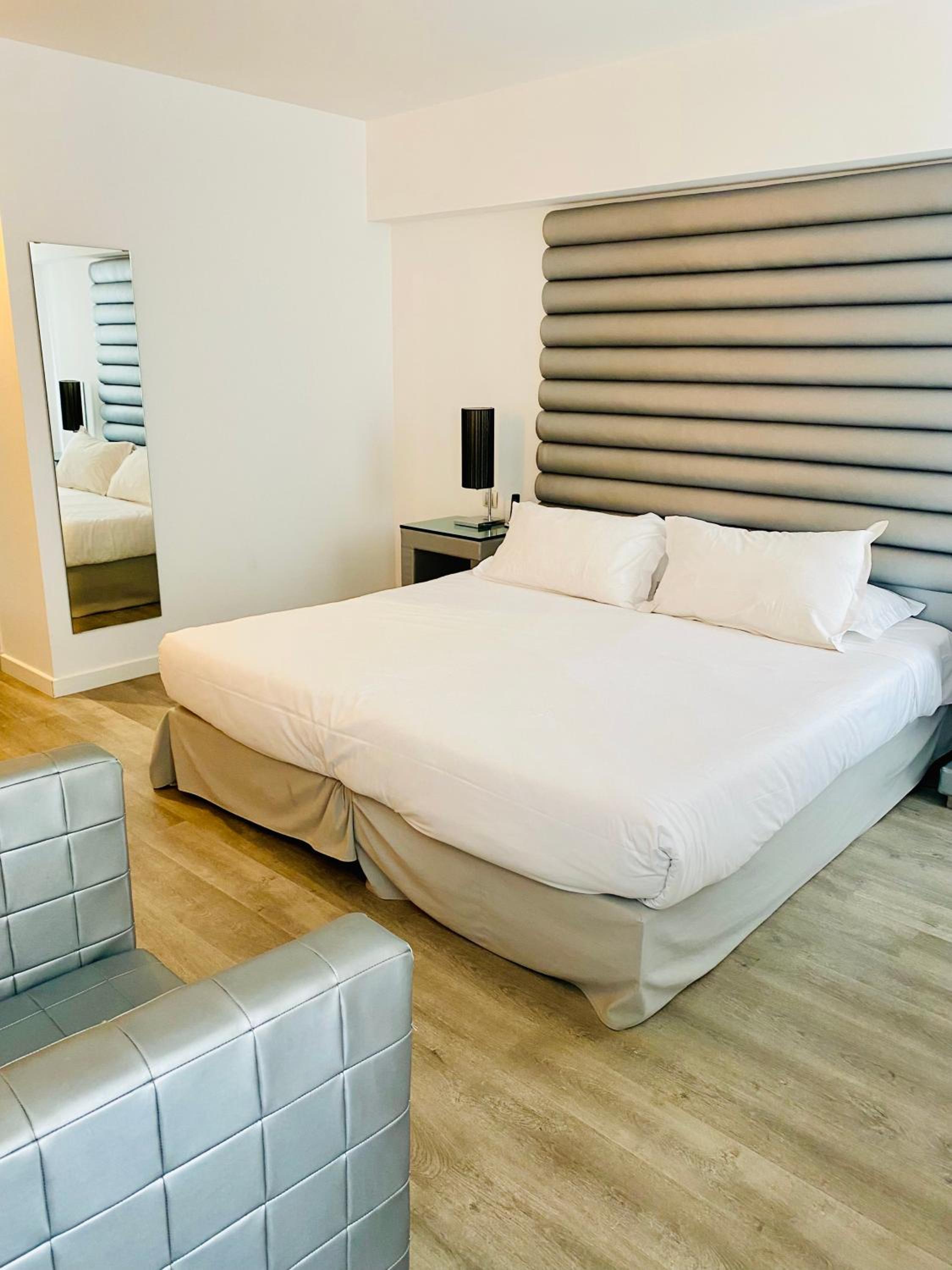 Privilege Room with City View photo 3