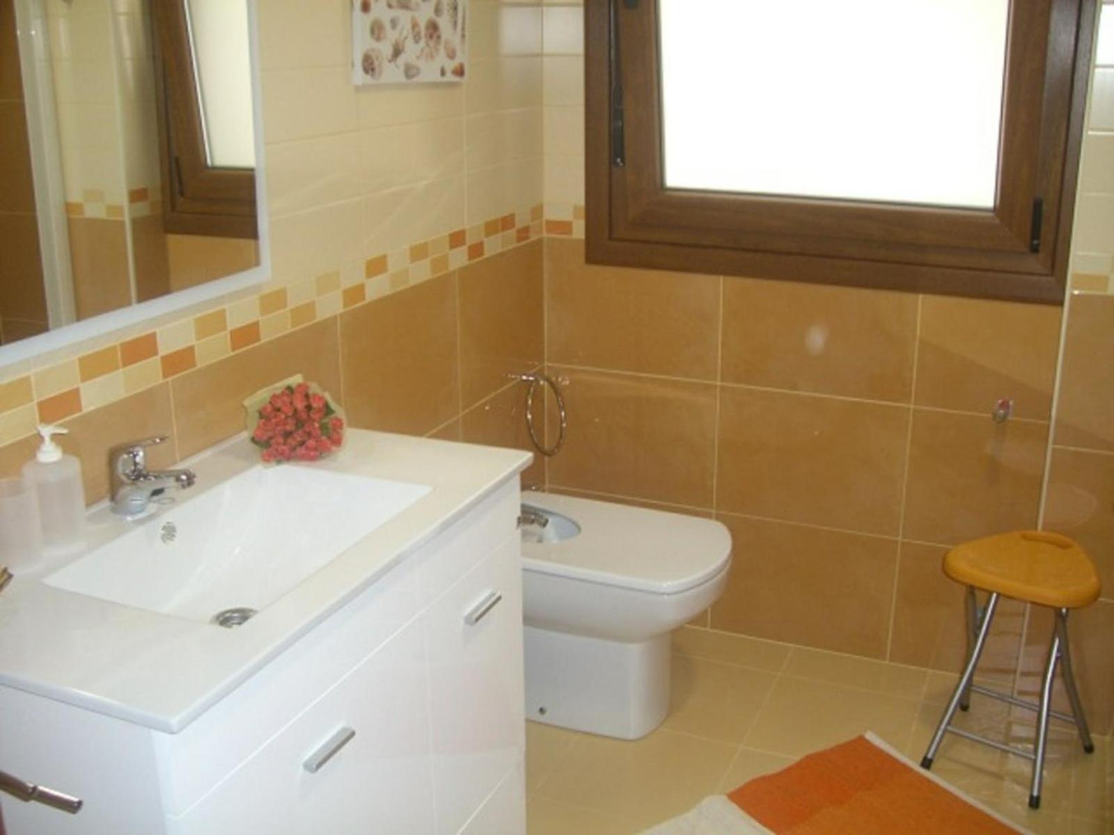 Standard Queen Room photo 3