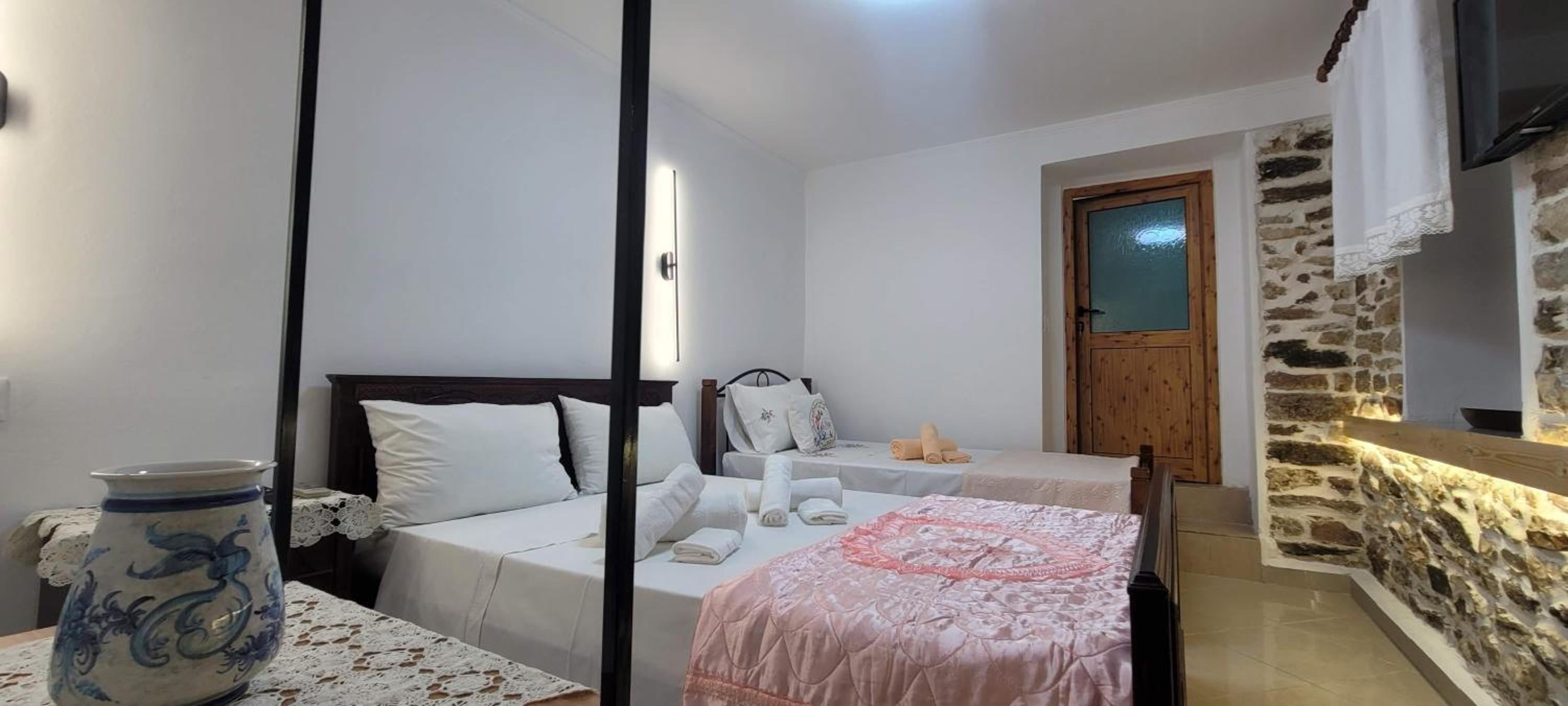Triple Room photo 2