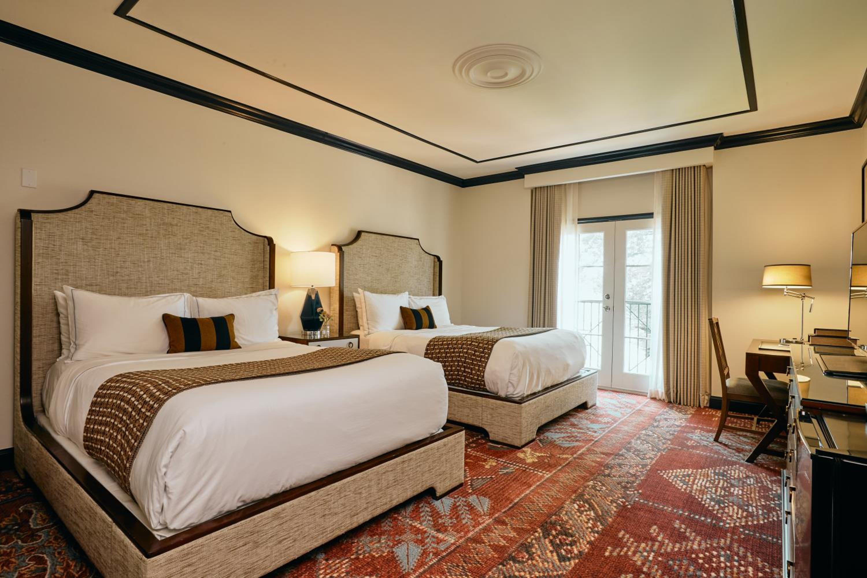 Standard Queen Room photo 1