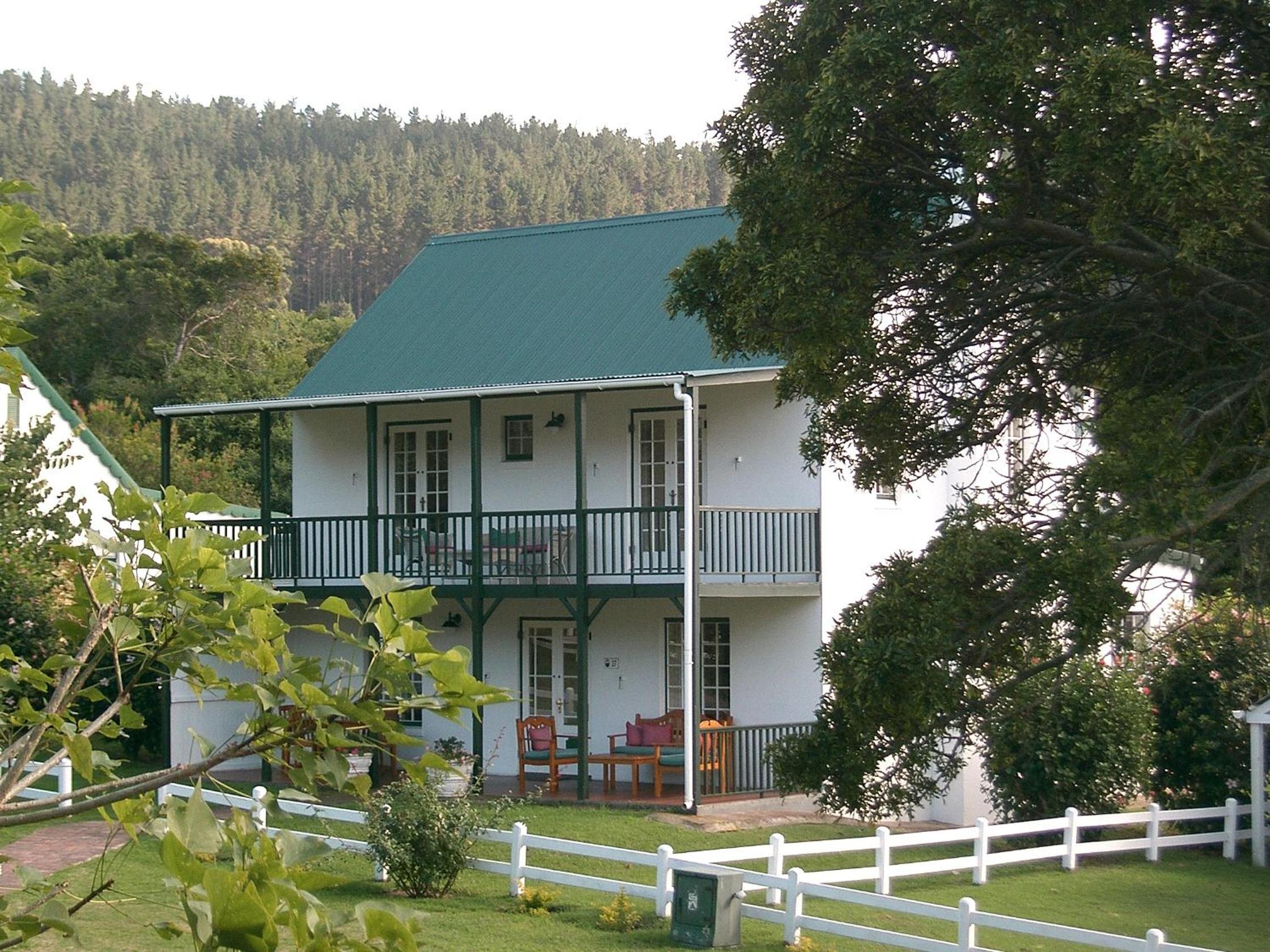 Three-Bedroom Villa - Photo 10
