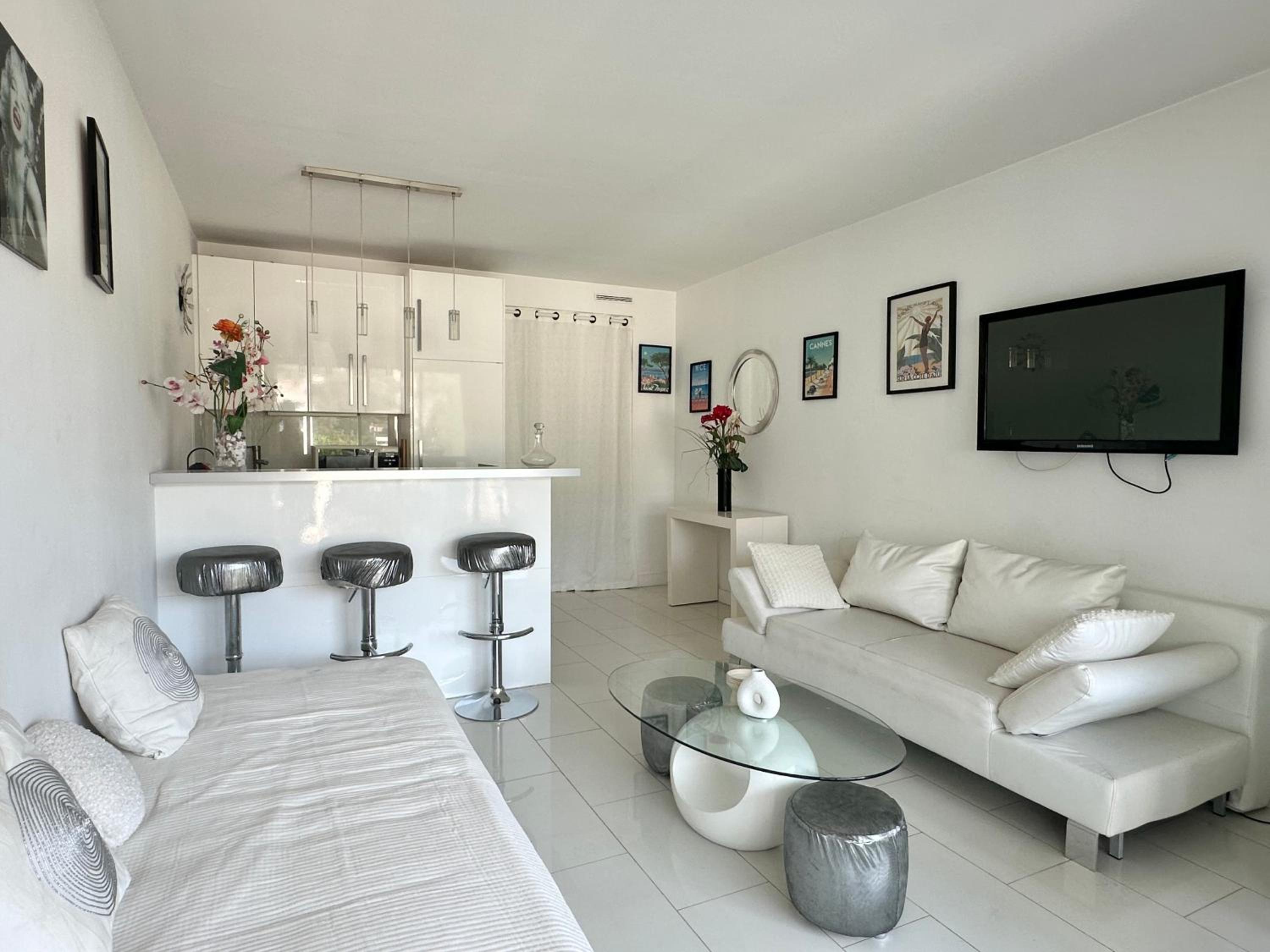 Apartment with Terrace