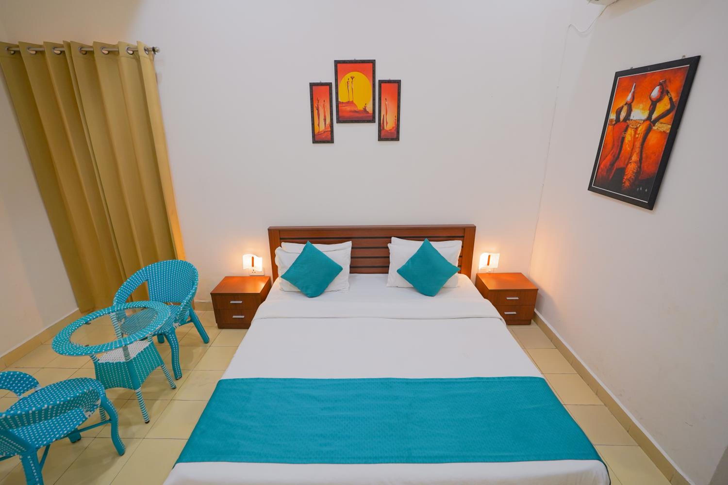Deluxe Room - Photo 5