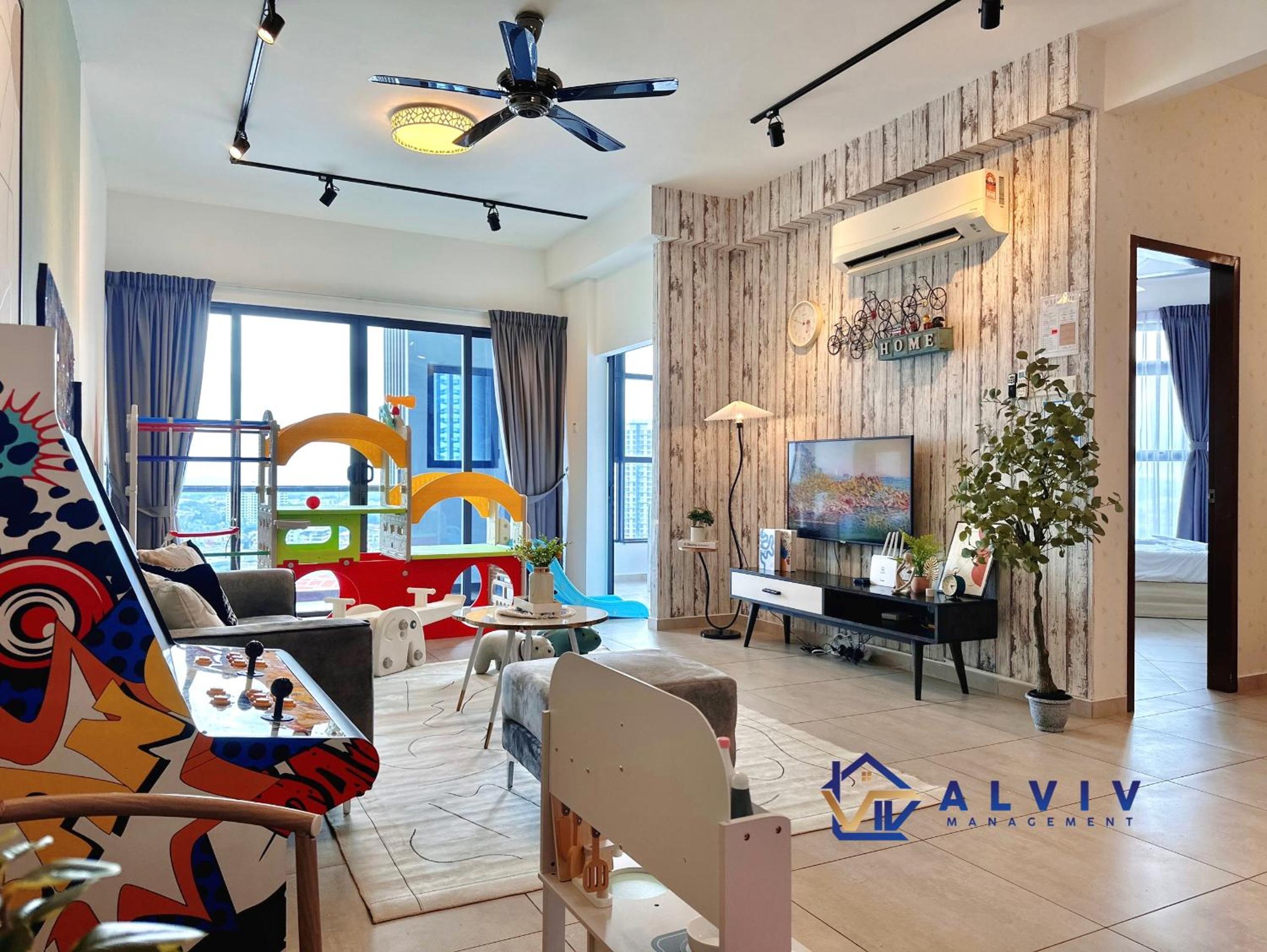 Three-Bedroom Premium Apartment - Photo 17