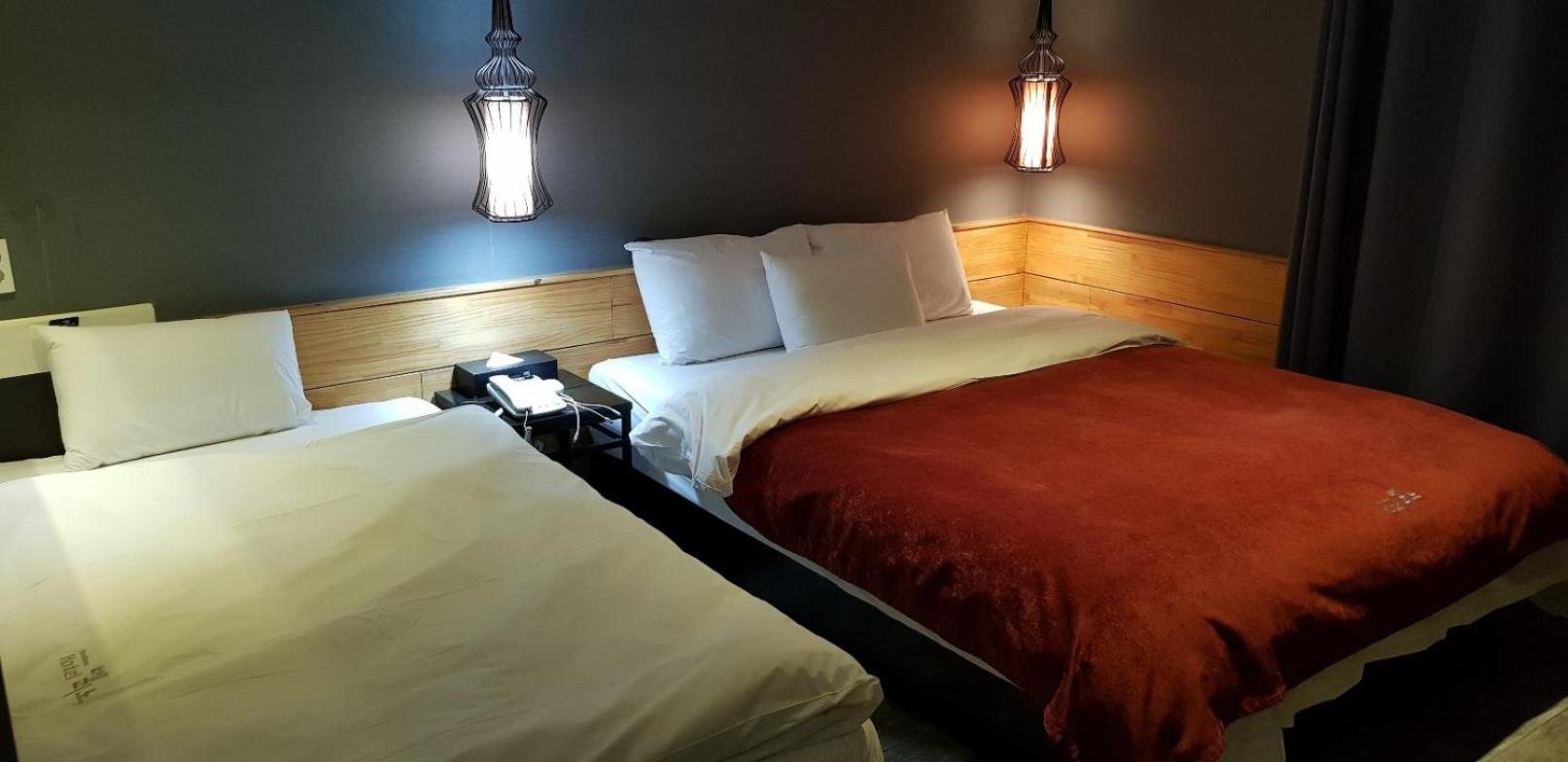 Twin Room - Photo 1
