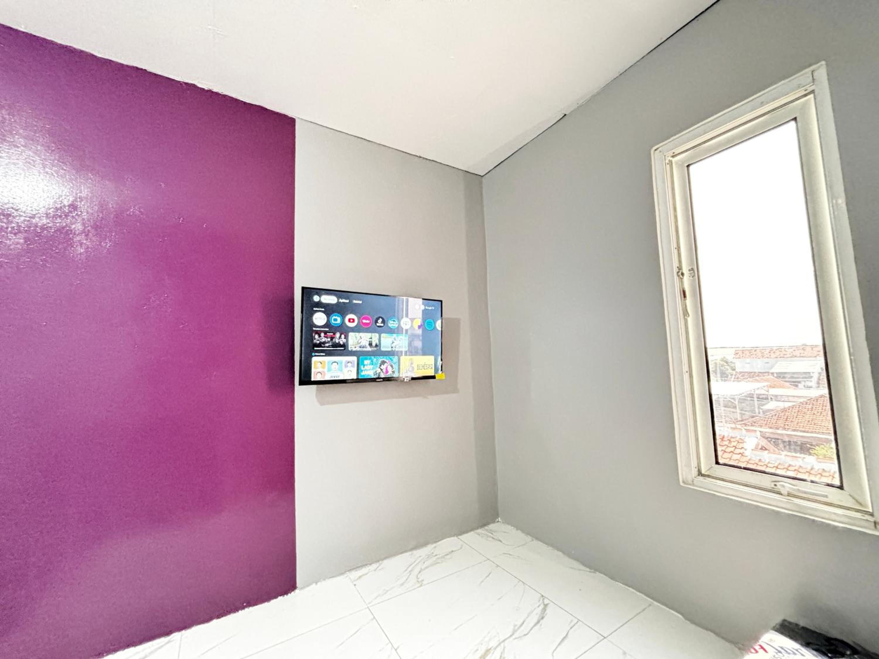 Deluxe Family Room - Photo 8