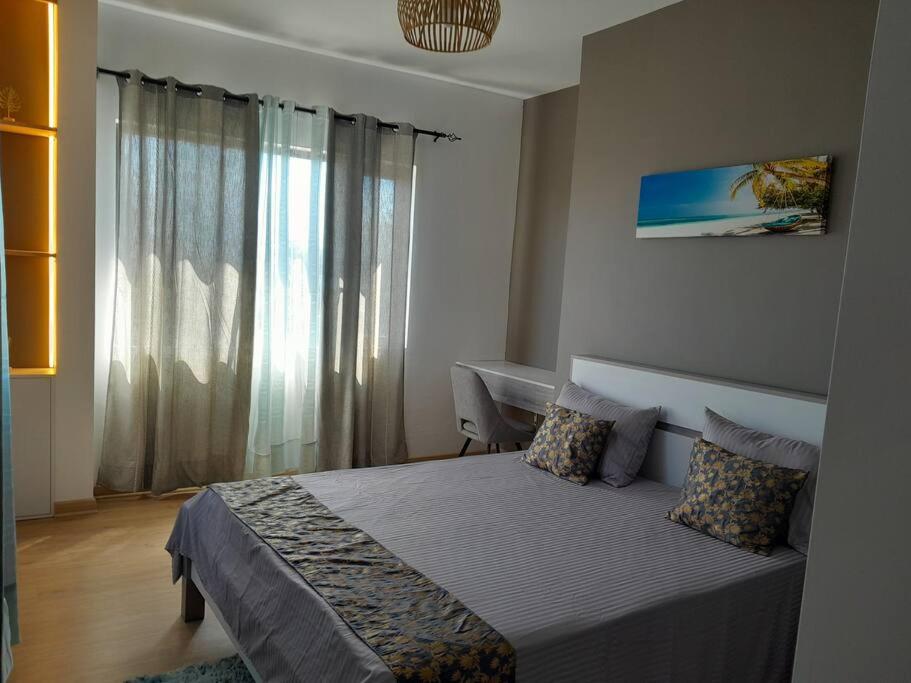 Villa photo 2