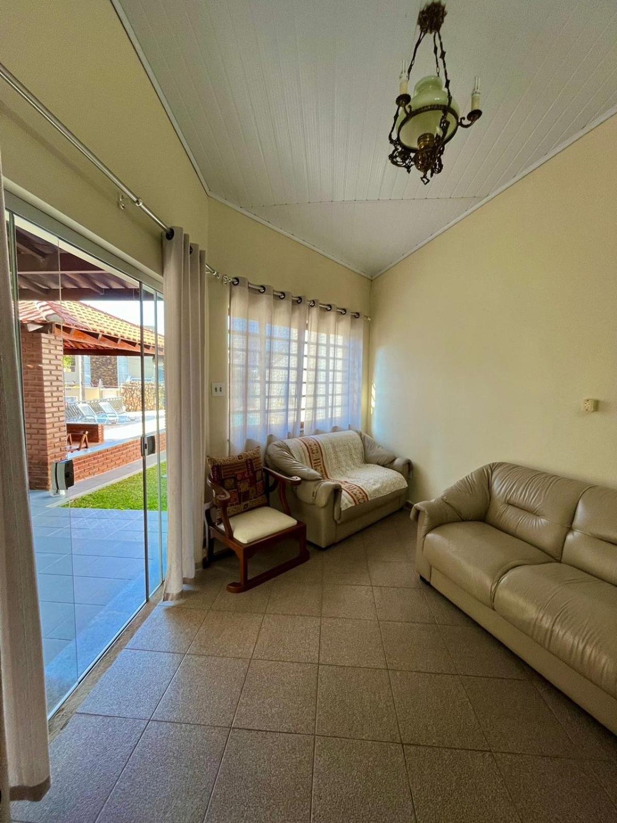 Three-Bedroom House photo 1