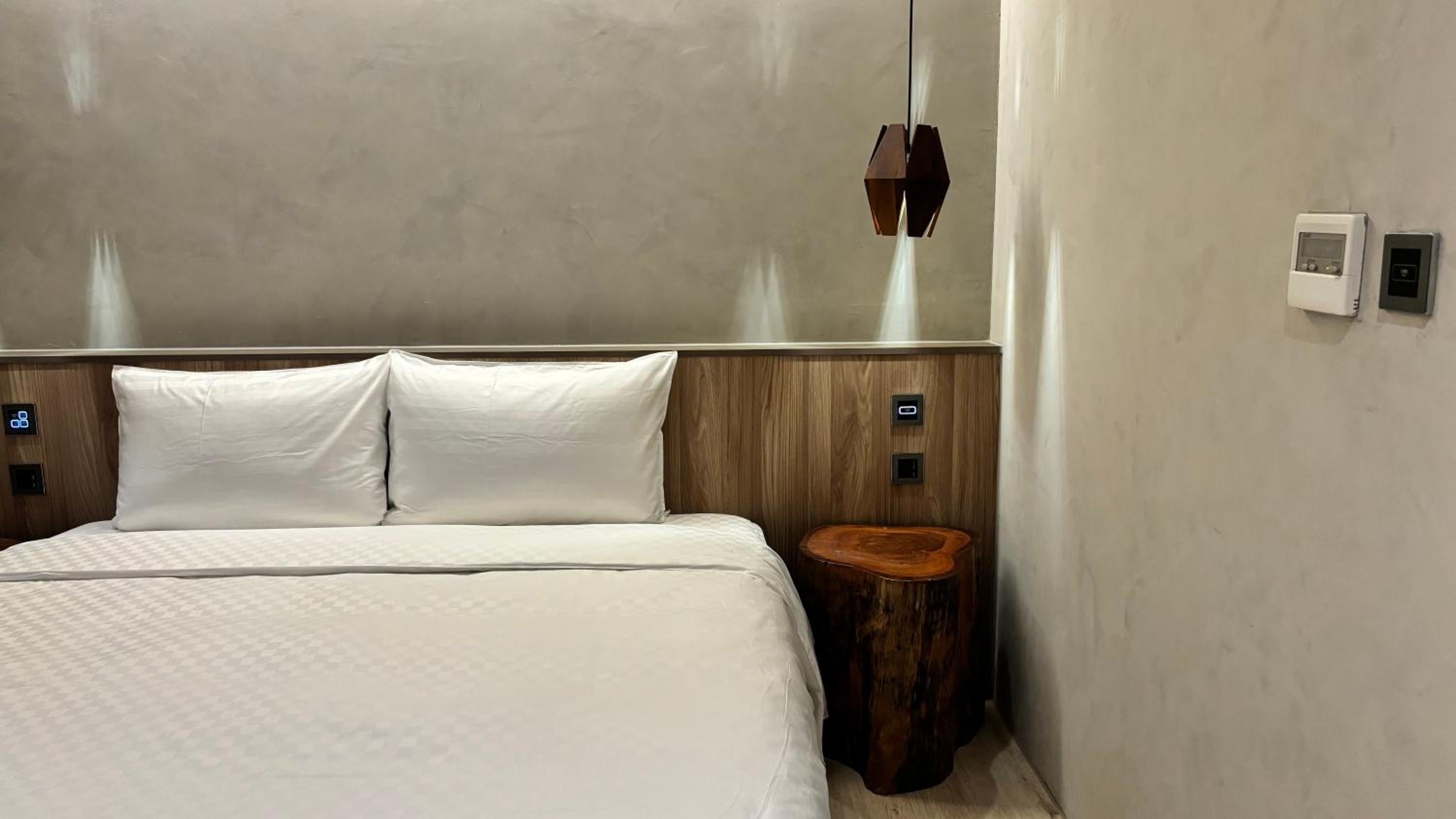 Economy Double Room photo 1
