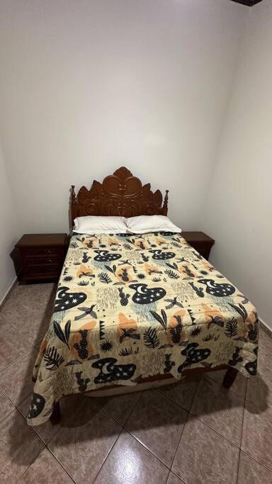 One-Bedroom House photo 2