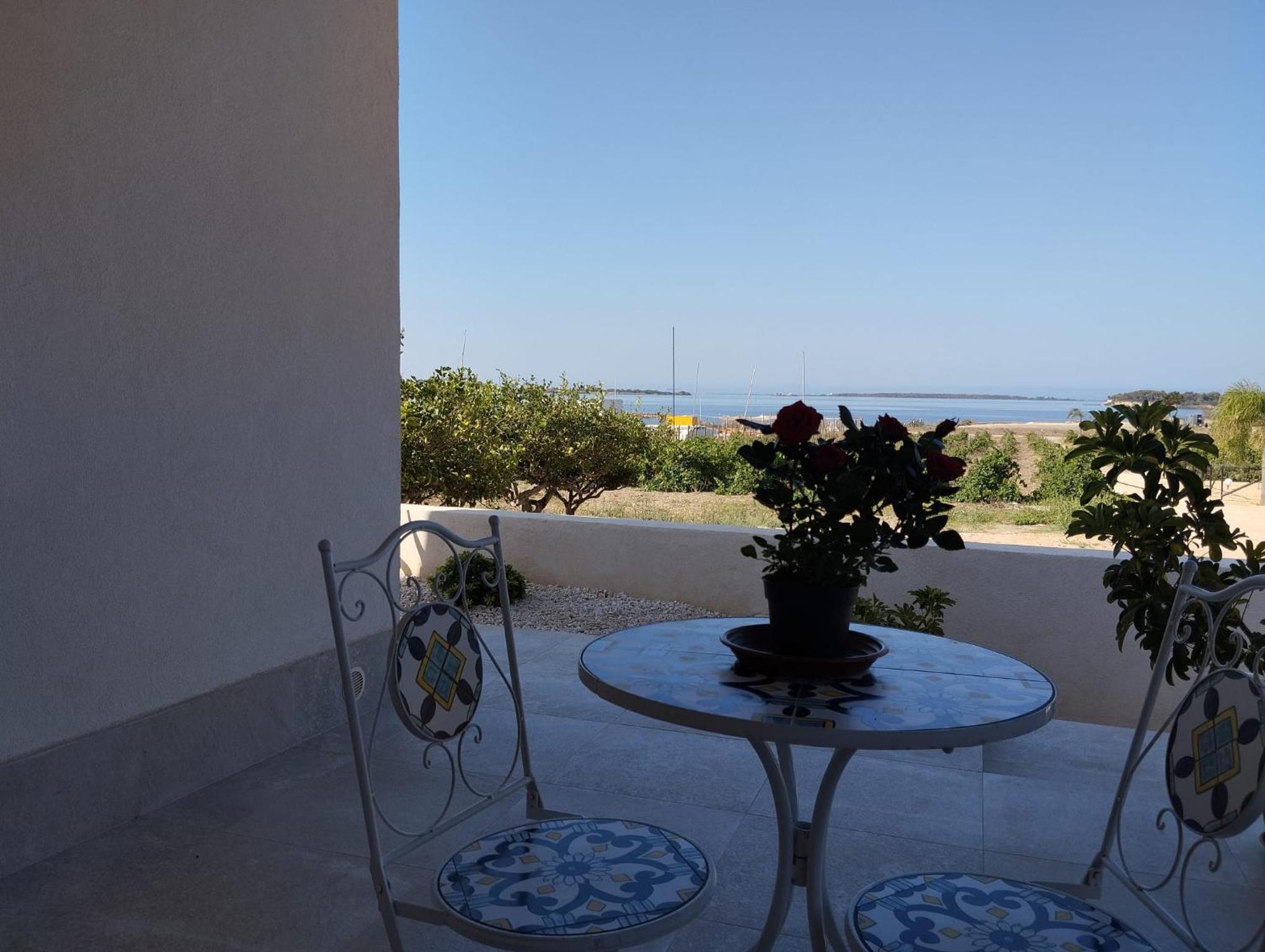 Two-Bedroom Apartment with Terrace and Sea View photo 3