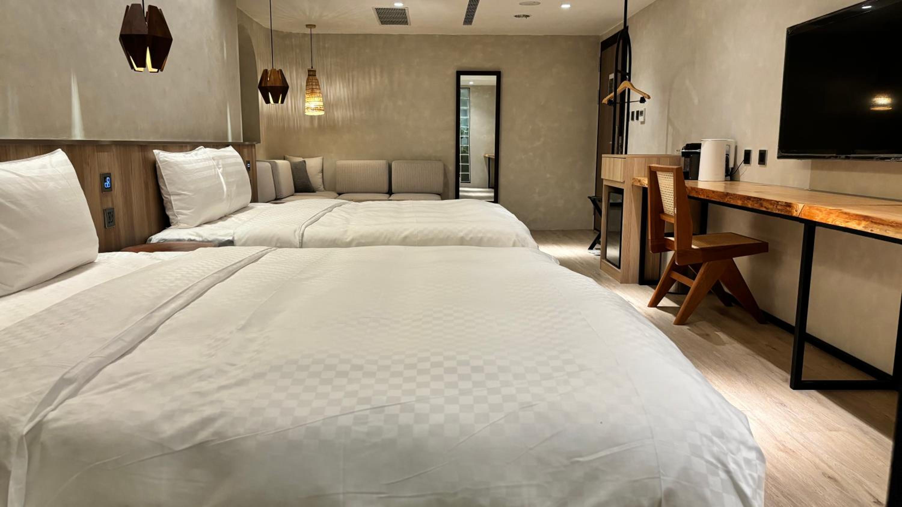 Superior Quadruple Room photo 1