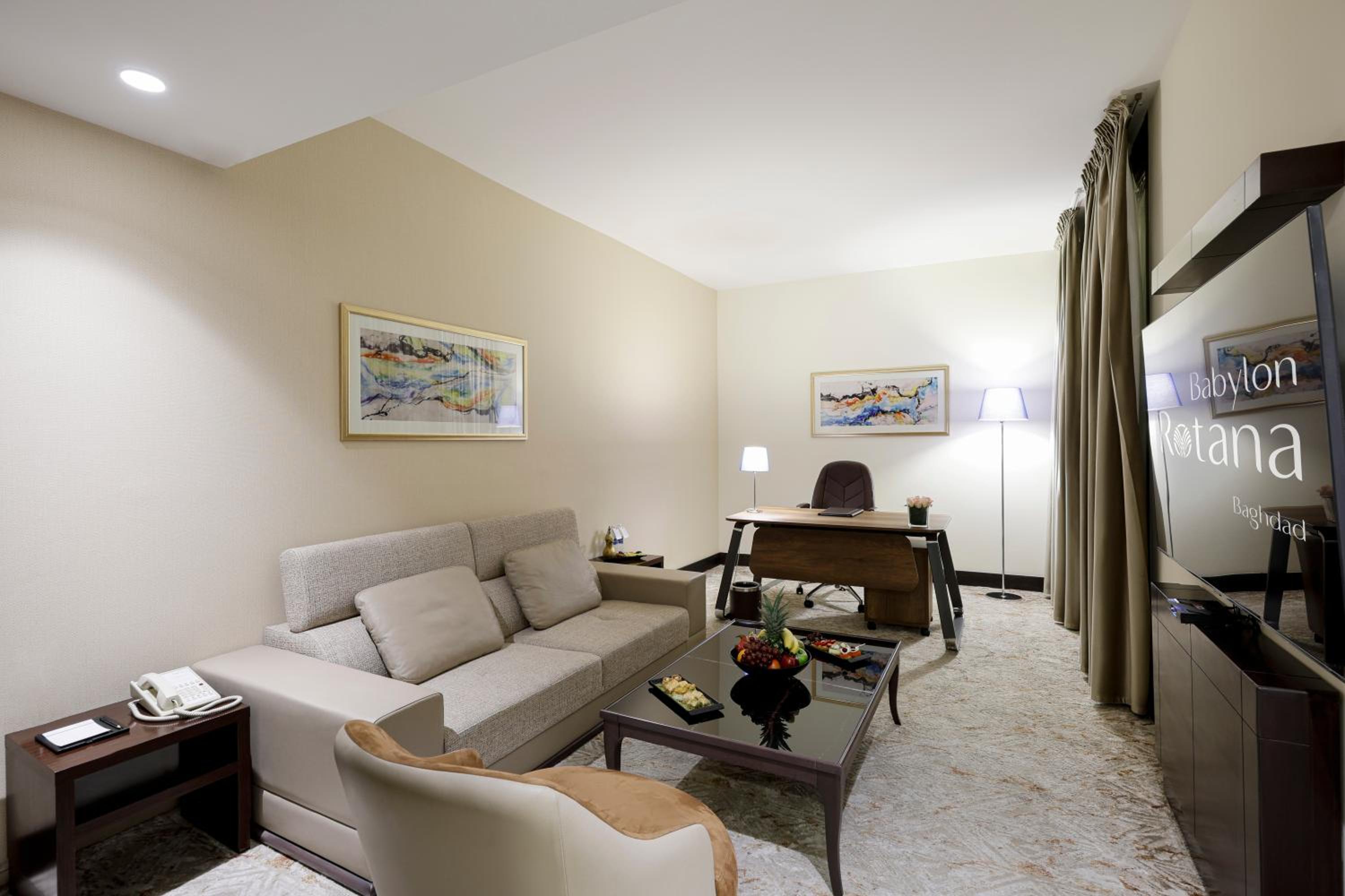 One Bedroom Suite River View with Balcony photo 2