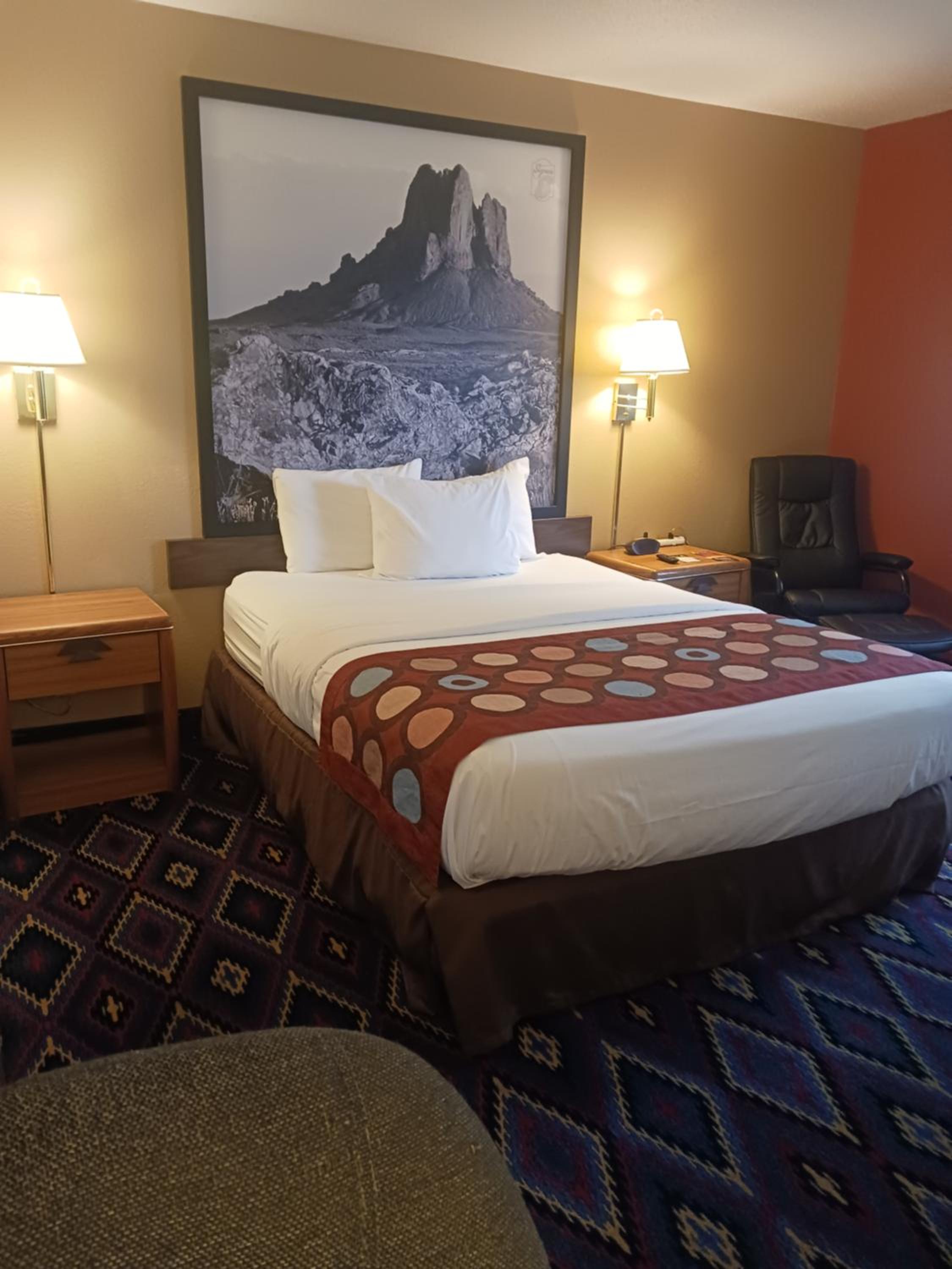 Queen Room - Disability Access - Non-Smoking - Photo 1