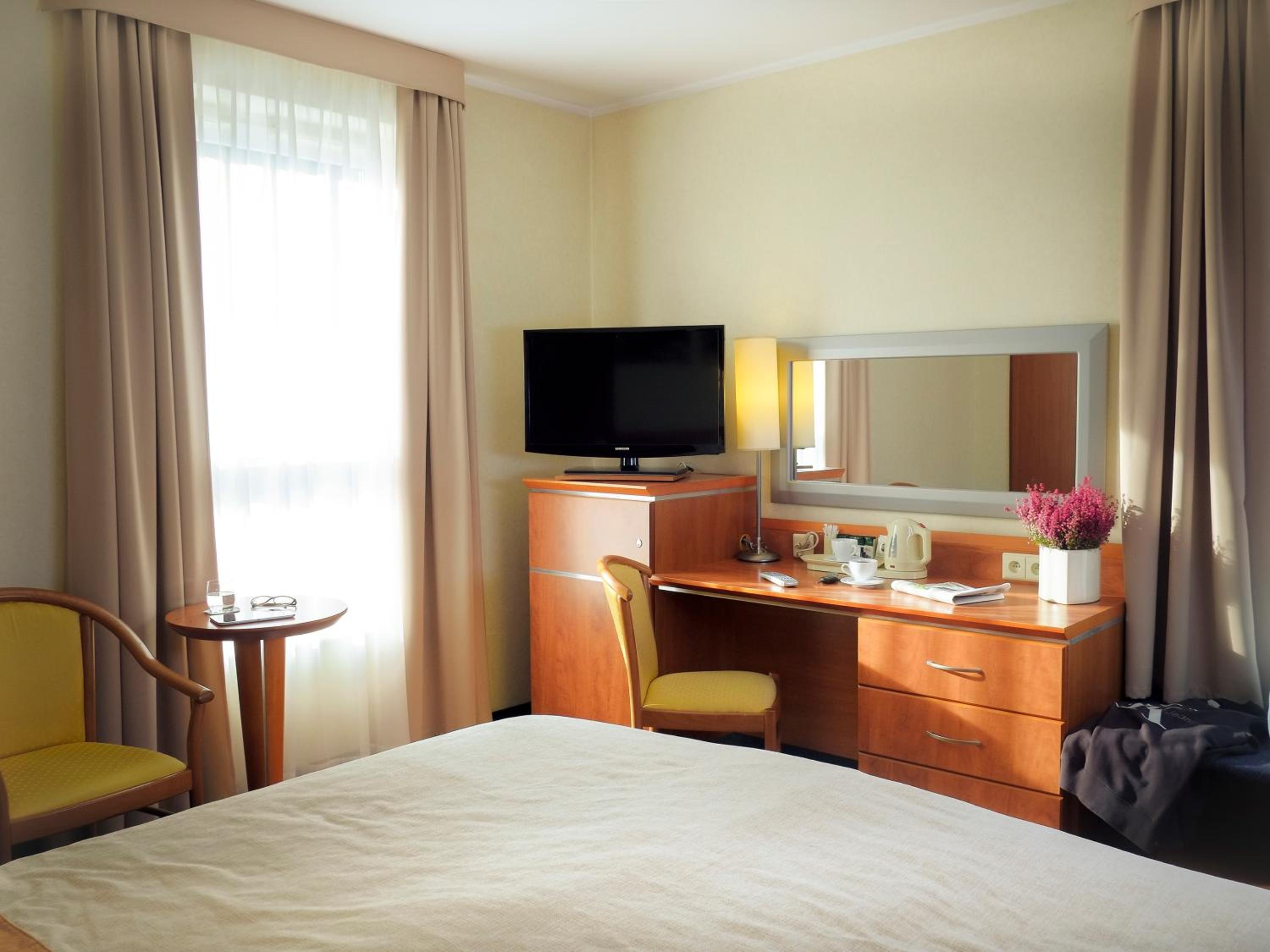 Double Room - Photo 8