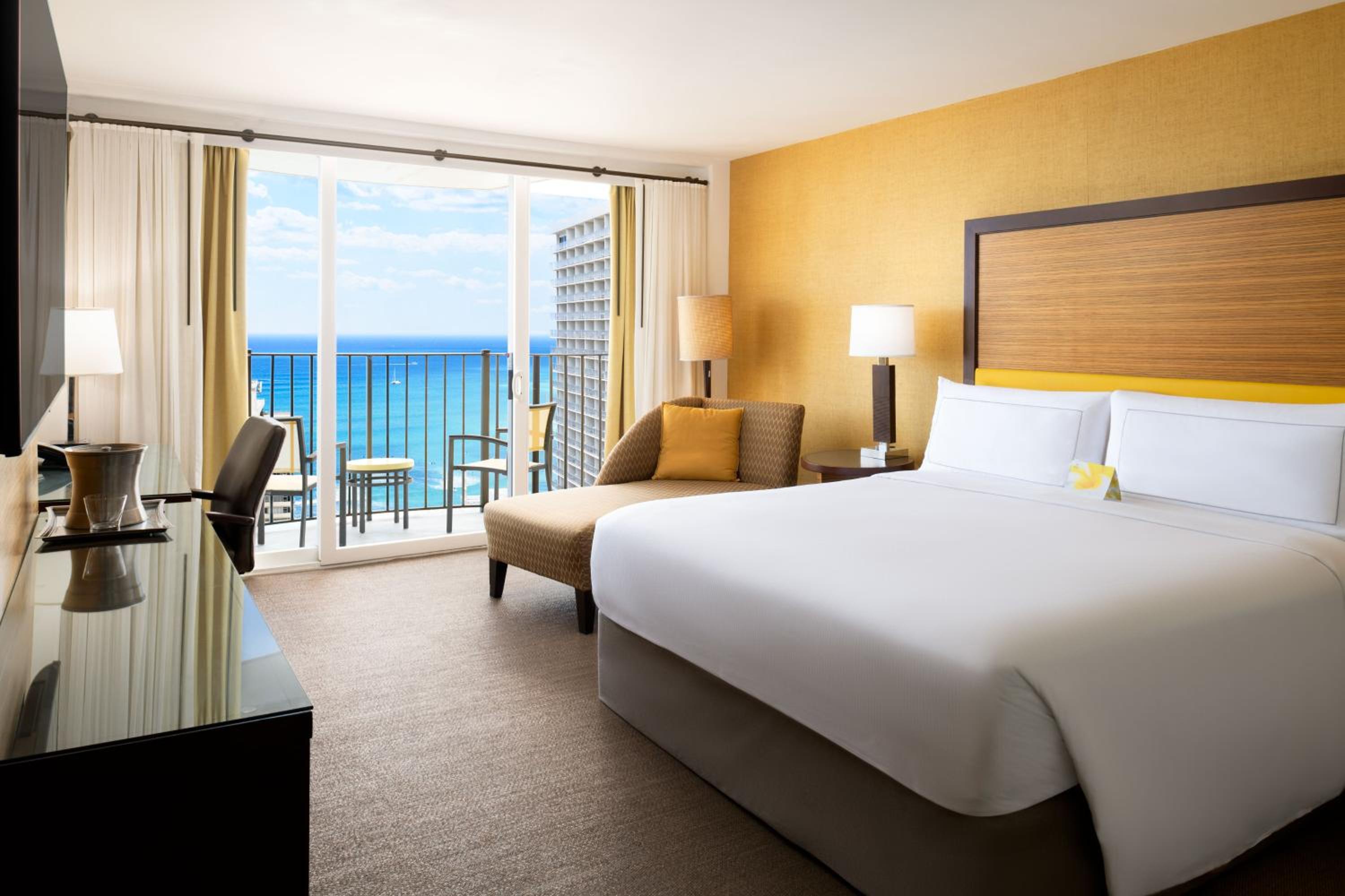 Premium King Room with Ocean View