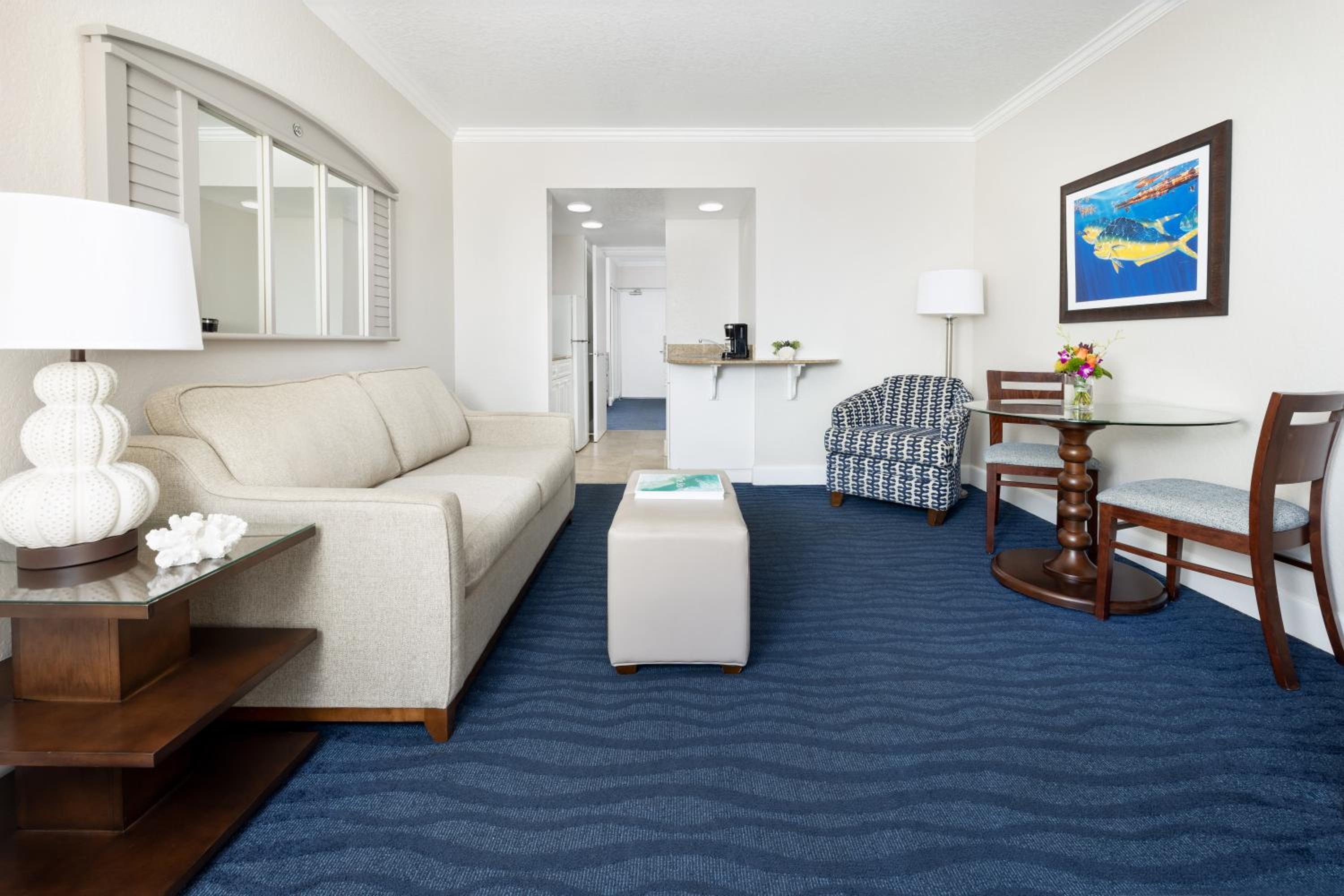 One-Bedroom Suite with Balcony and Gulf View  - Photo 7